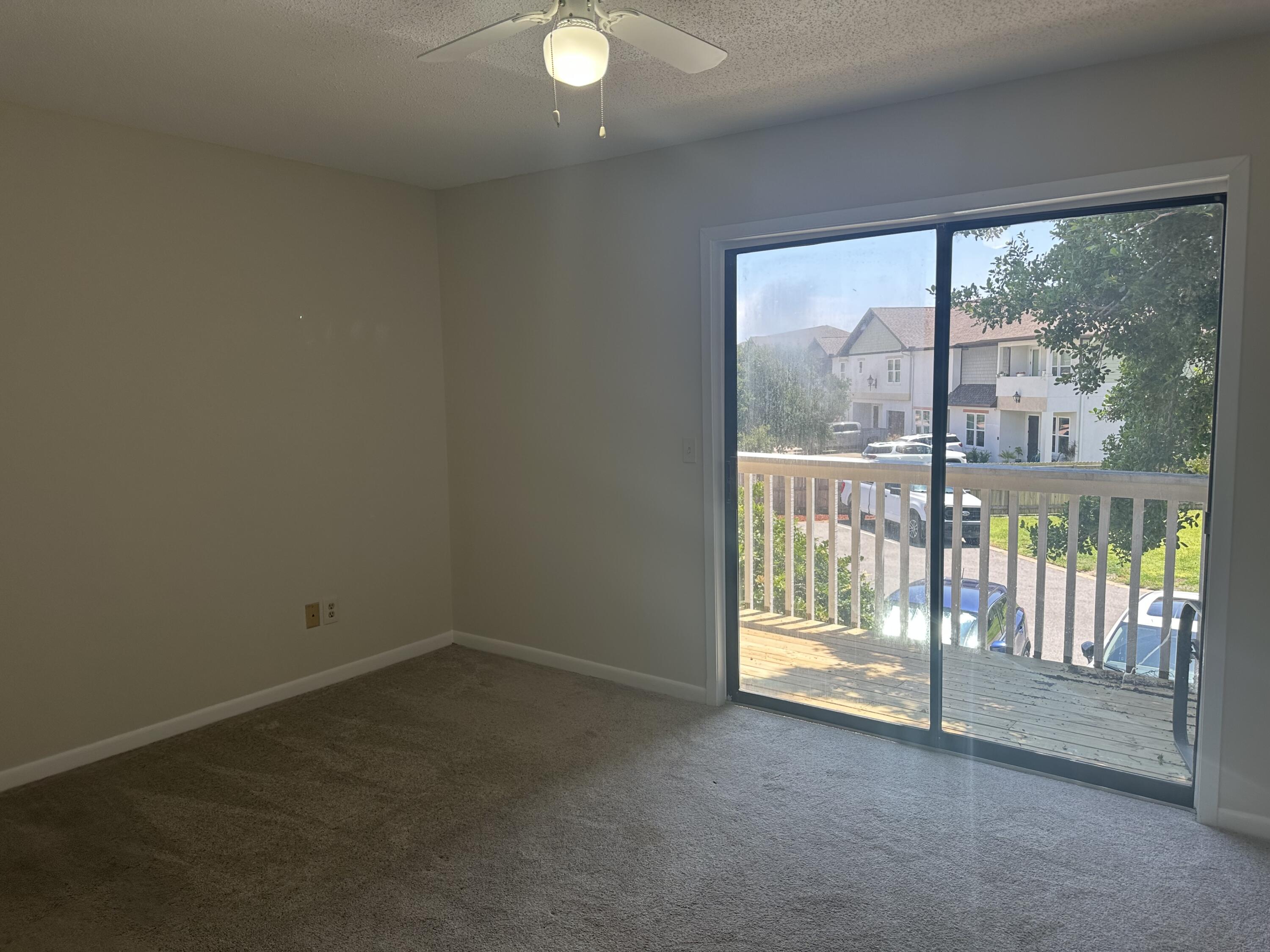 DESTIN RACQUET CLUB T/H - Residential Lease