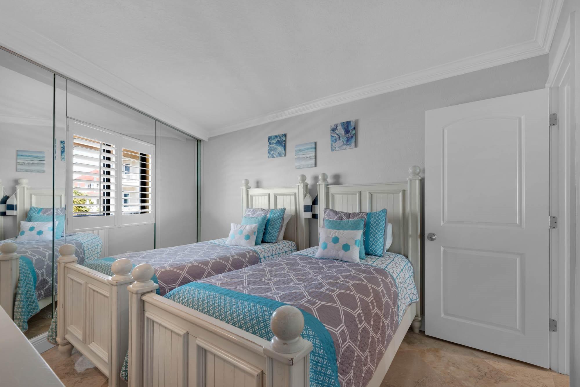 EDGEWATER BEACH CONDO PH 1 - Residential