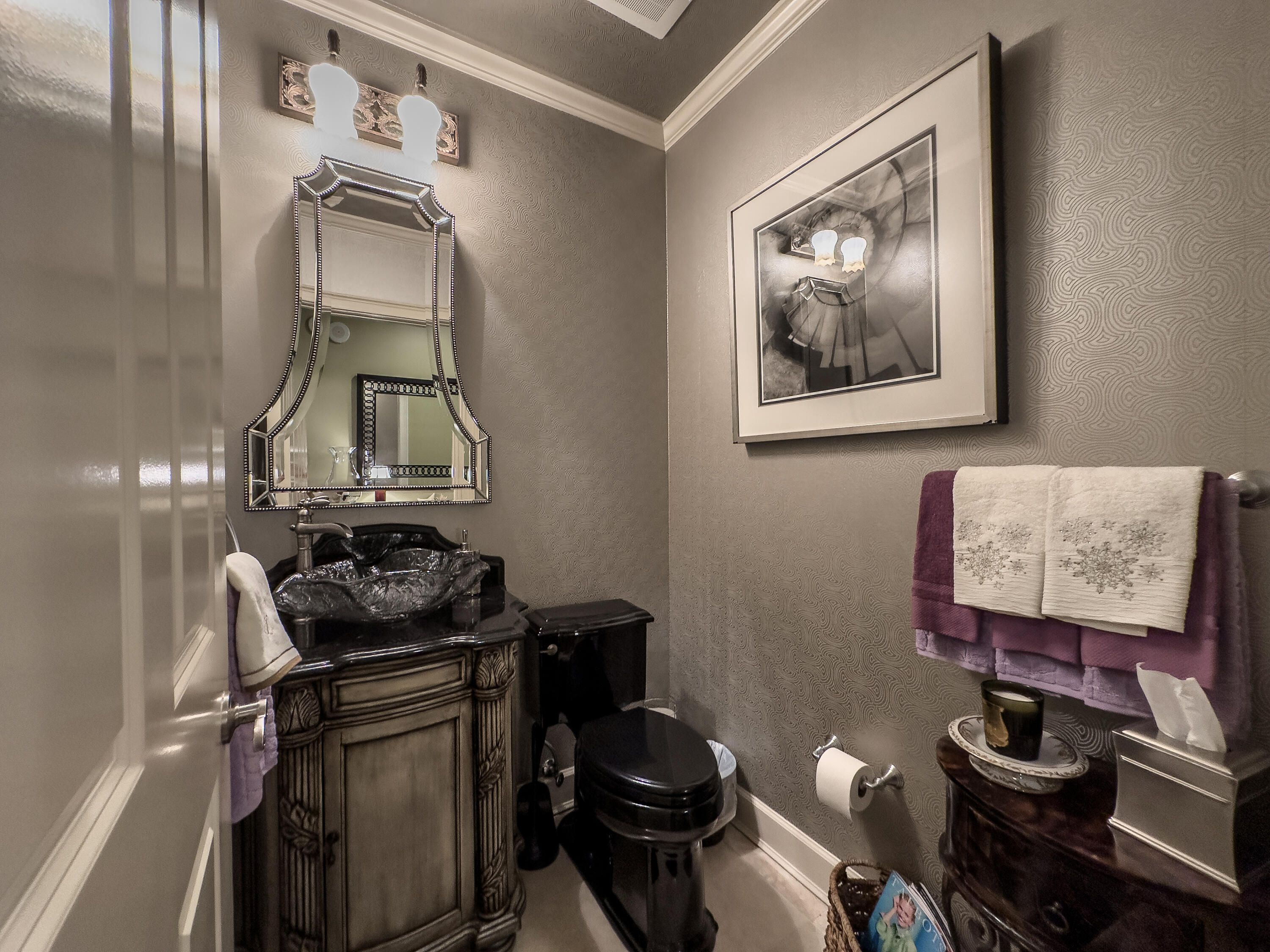 ONE WATER PLACE @ KELLY PLANTATION - Residential