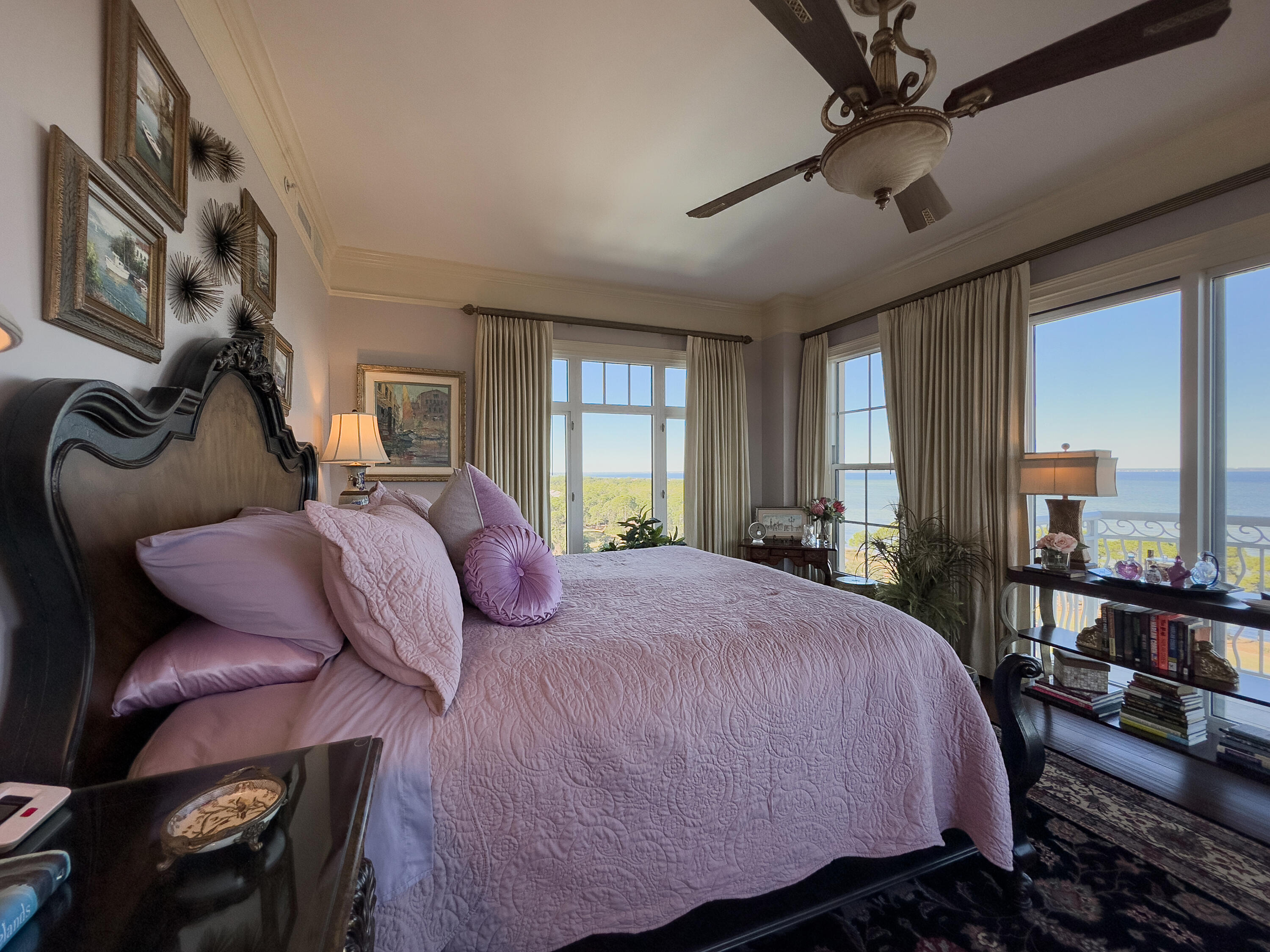 ONE WATER PLACE @ KELLY PLANTATION - Residential