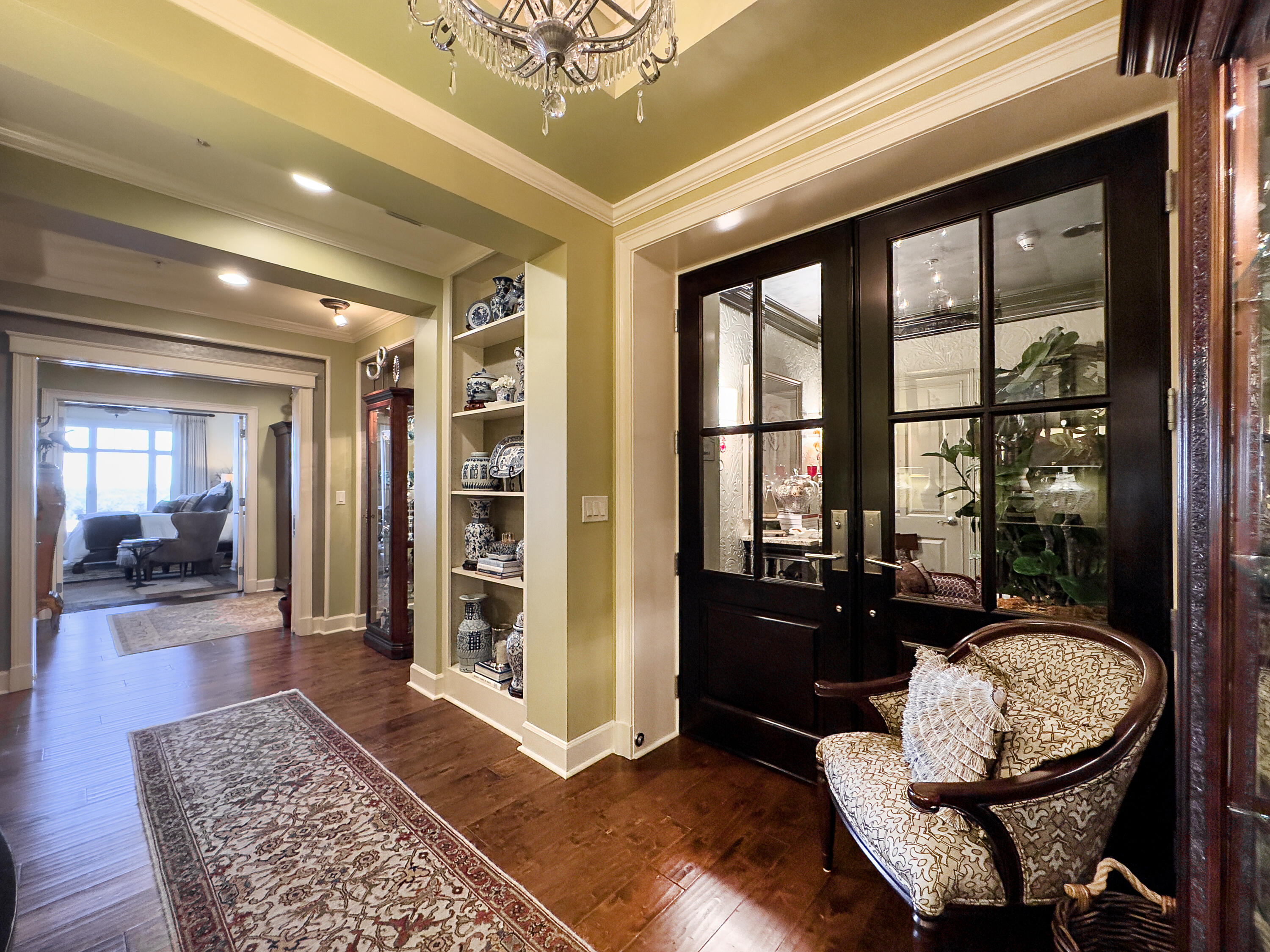 ONE WATER PLACE @ KELLY PLANTATION - Residential