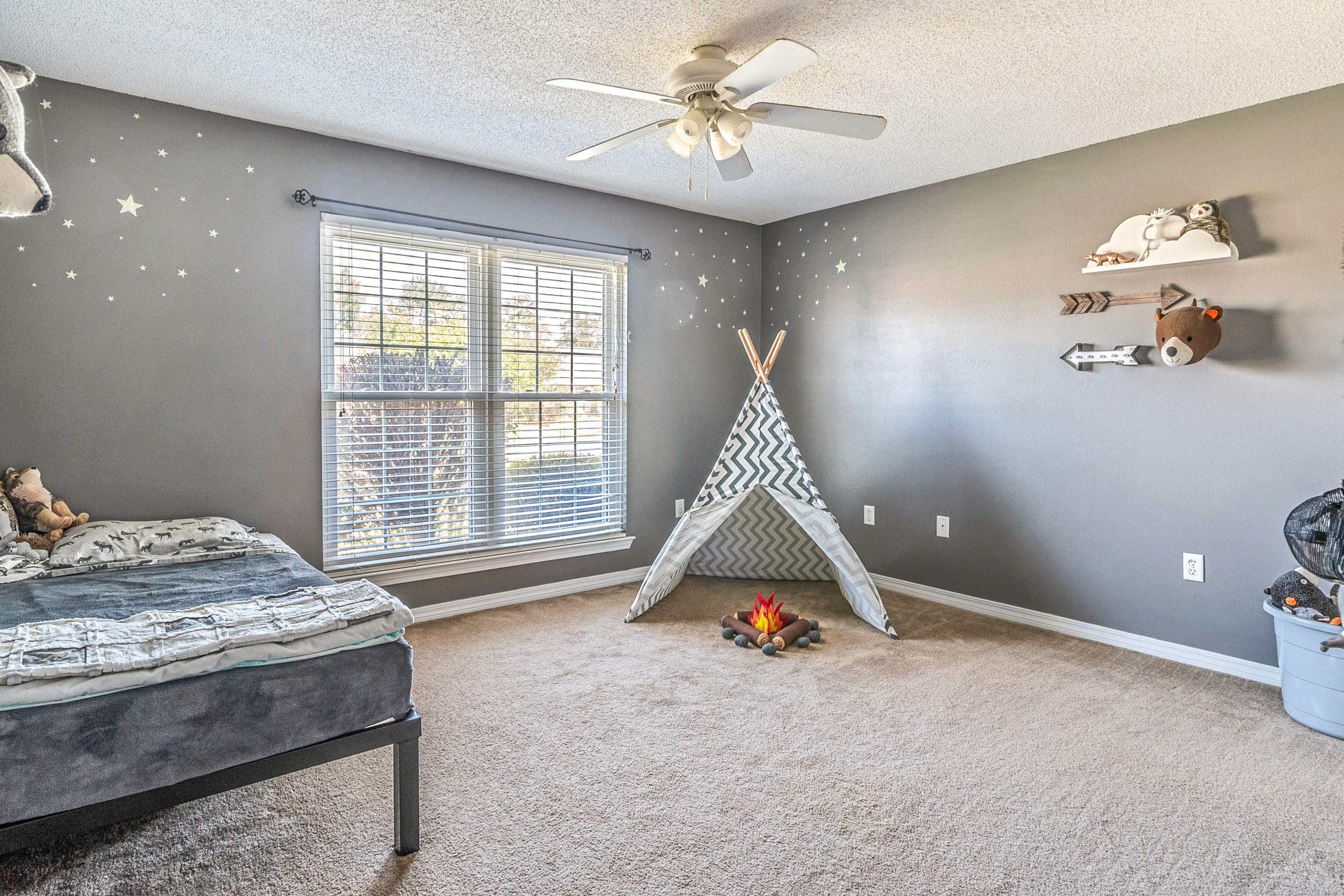 BROOKE ESTATES PH I - Residential