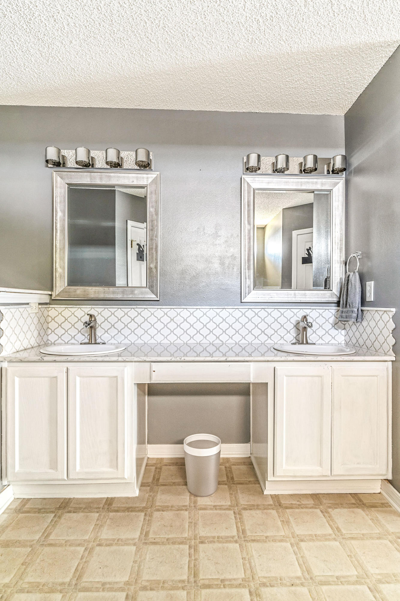 BROOKE ESTATES PH I - Residential