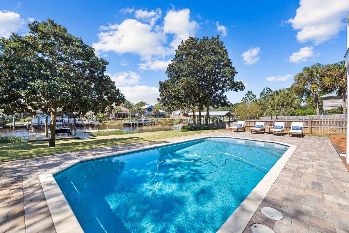 INDIAN CREEK S/D - Residential
