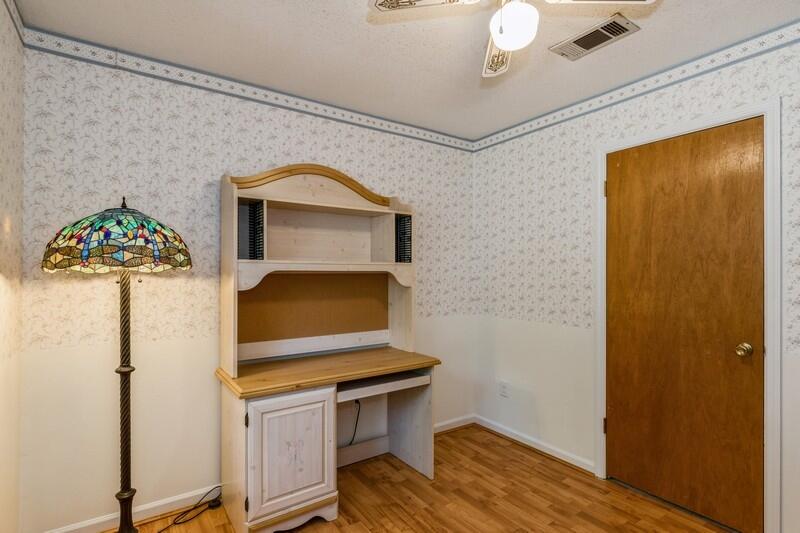 CAROL ANNE MANOR - Residential