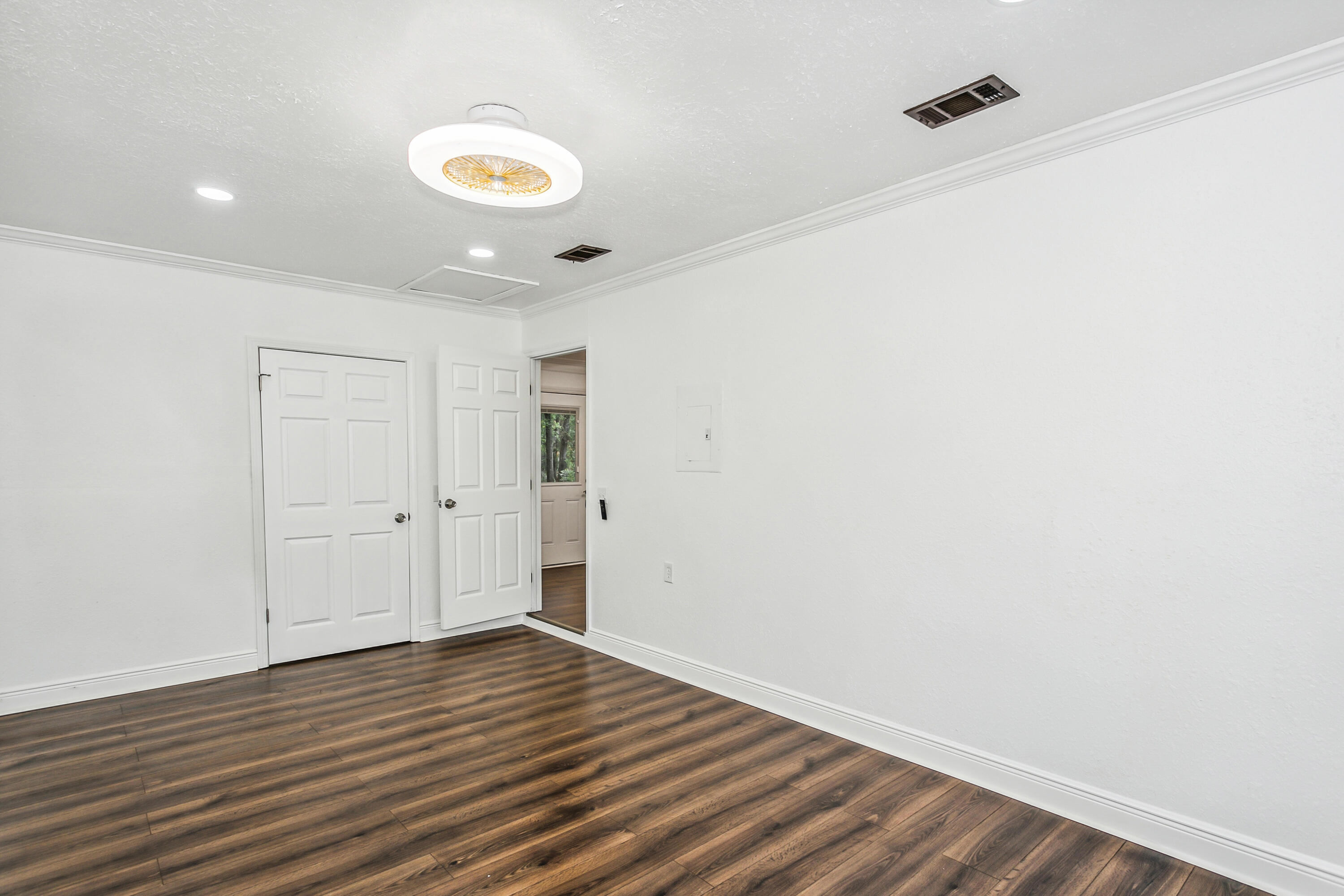 NORTH BASS ESTATES - Residential