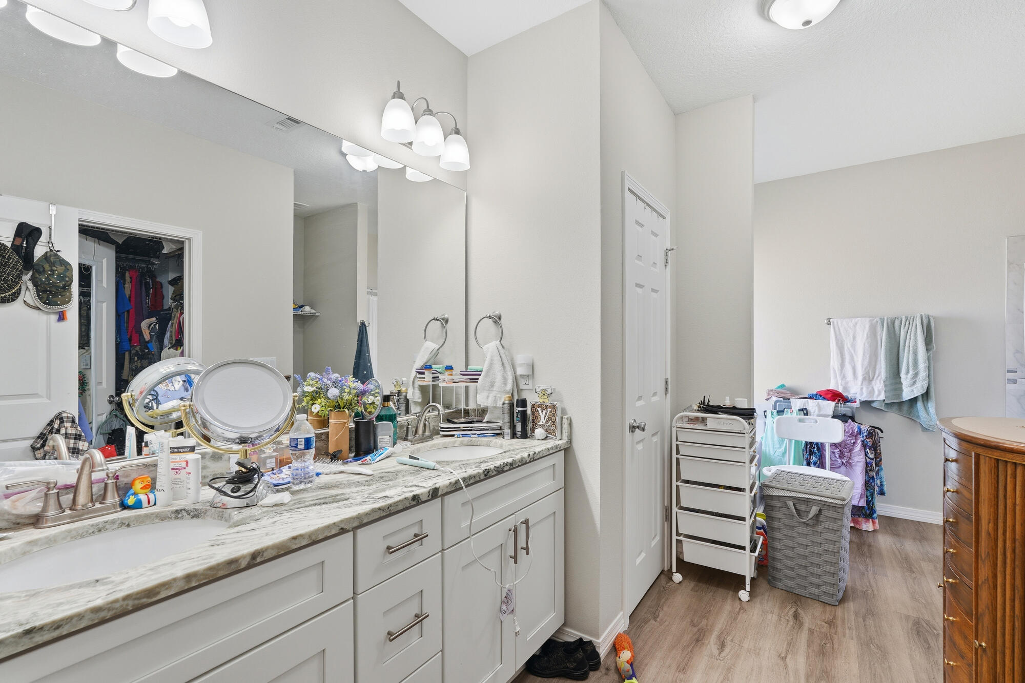 ADAMS POWELL - Residential