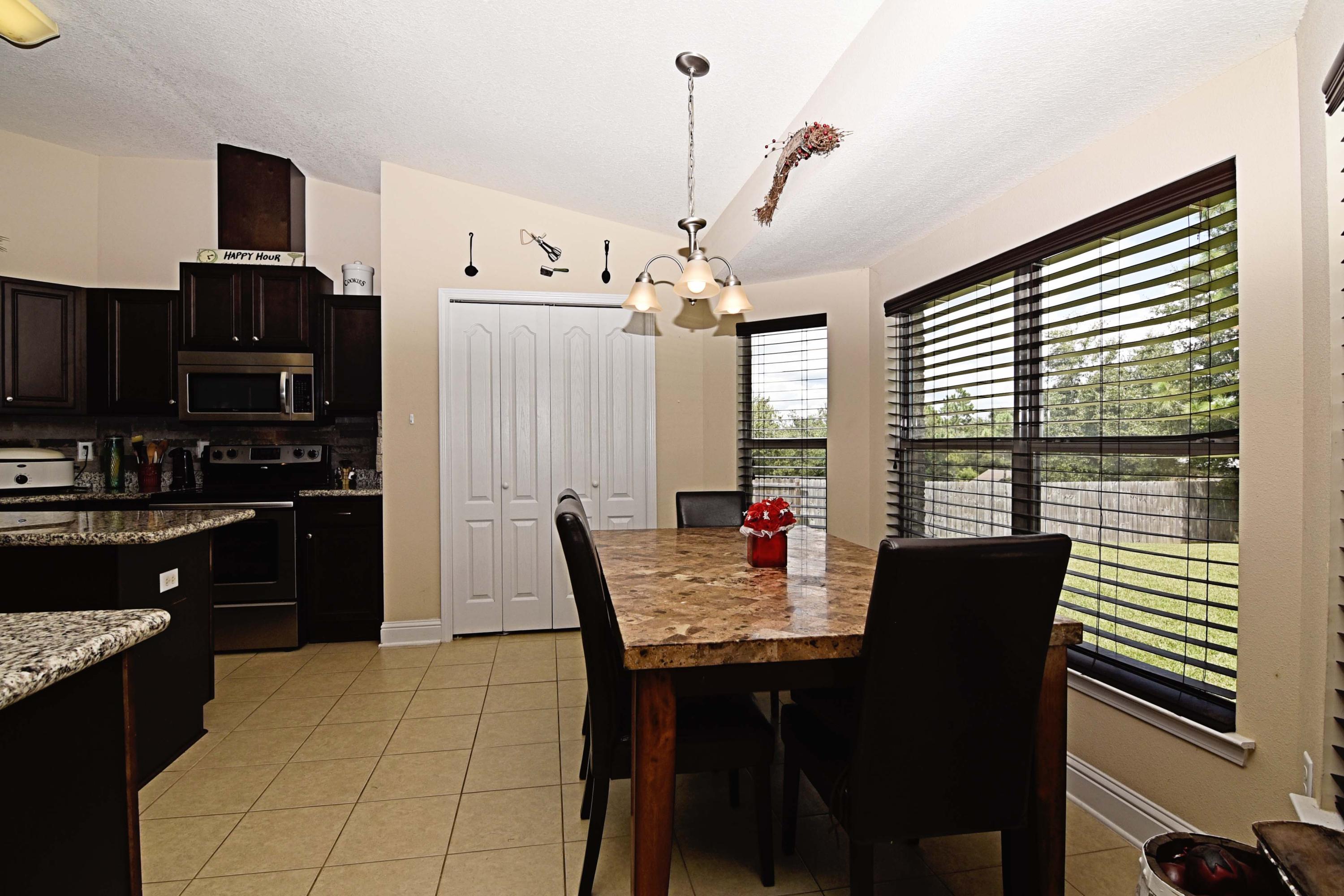 SILVER CREEK ESTATES - Residential