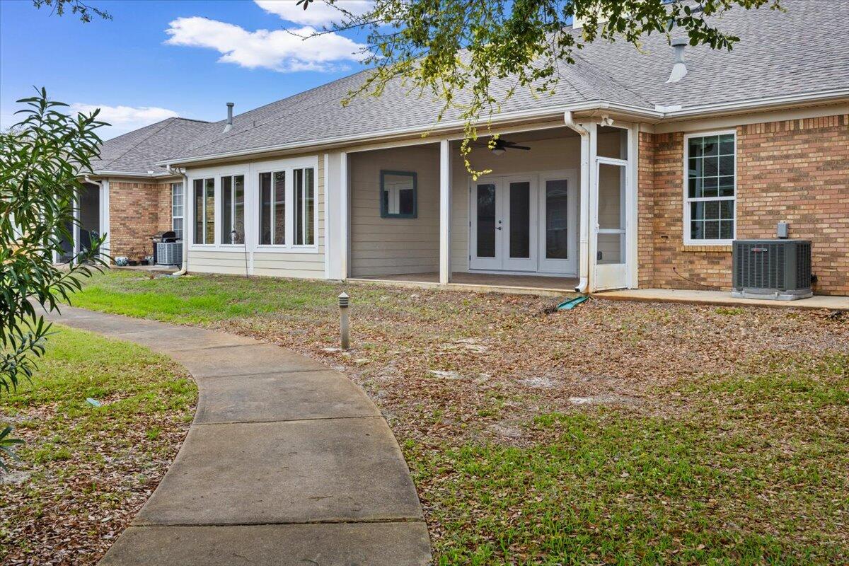 DIAMOND LAKES - Residential