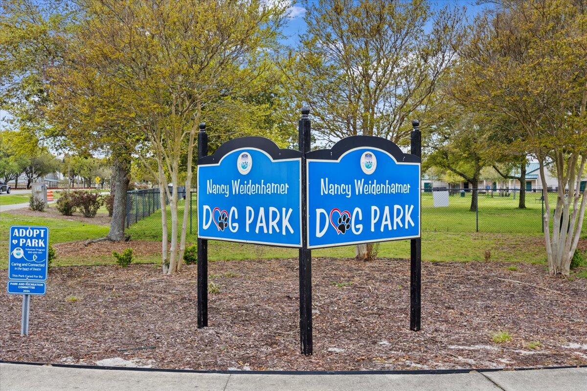 DIAMOND LAKES - Residential