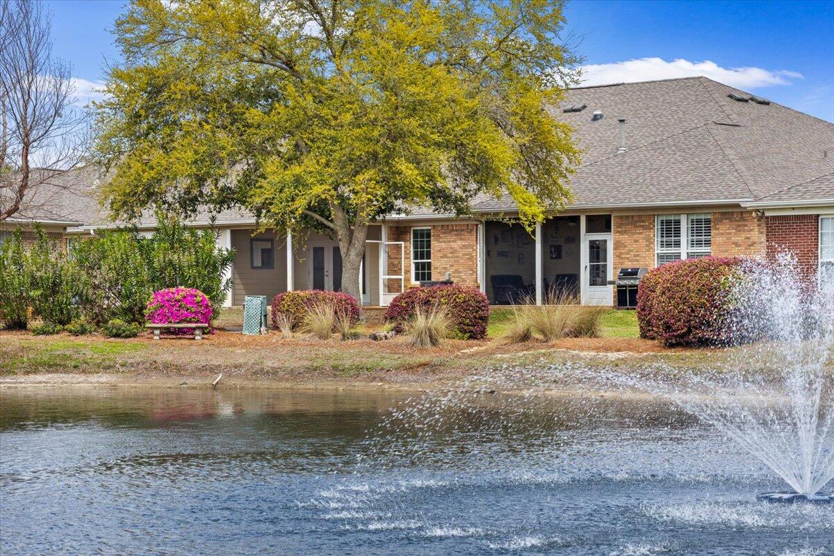 DIAMOND LAKES - Residential