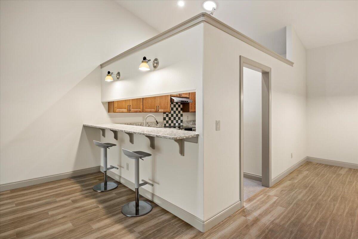 DIAMOND LAKES - Residential