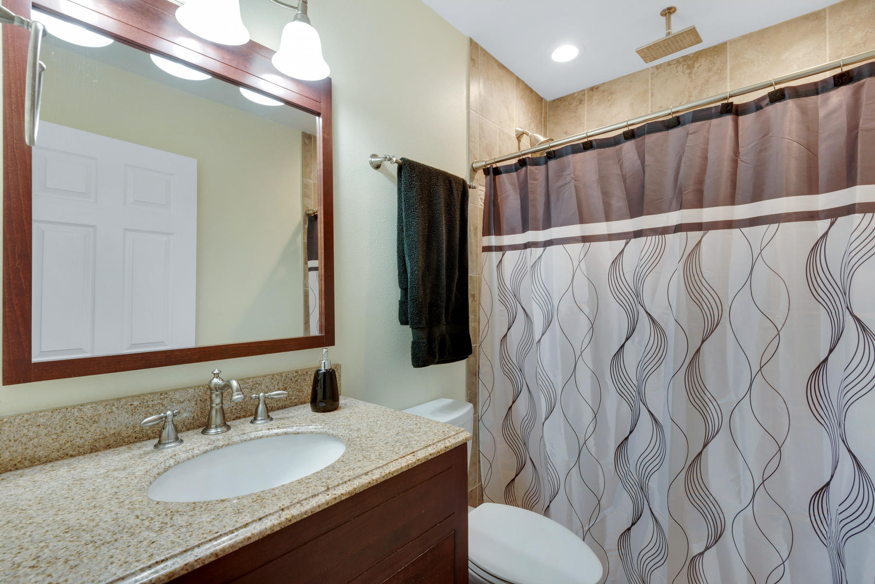 LA MAR WEST T/H PH 2 - Residential