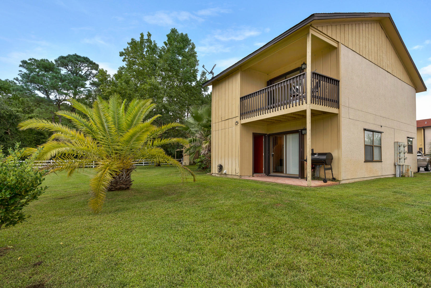 LA MAR WEST T/H PH 2 - Residential