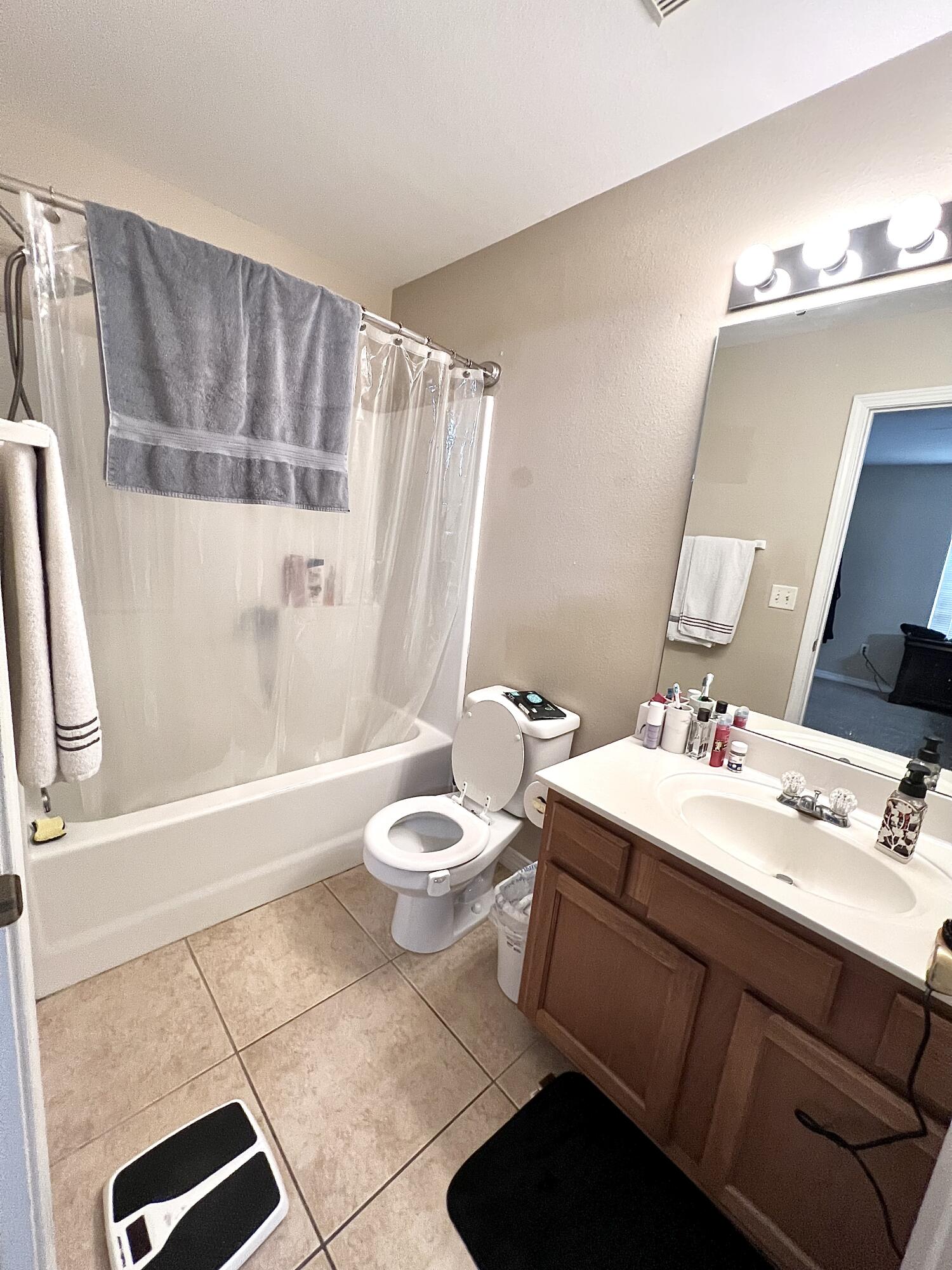 Circle Park Condos - Residential