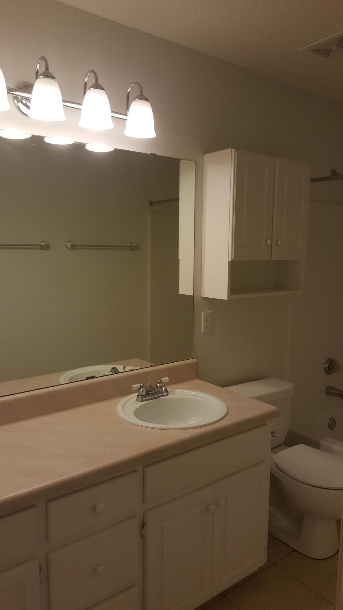 PRO AM ESTATES - Residential