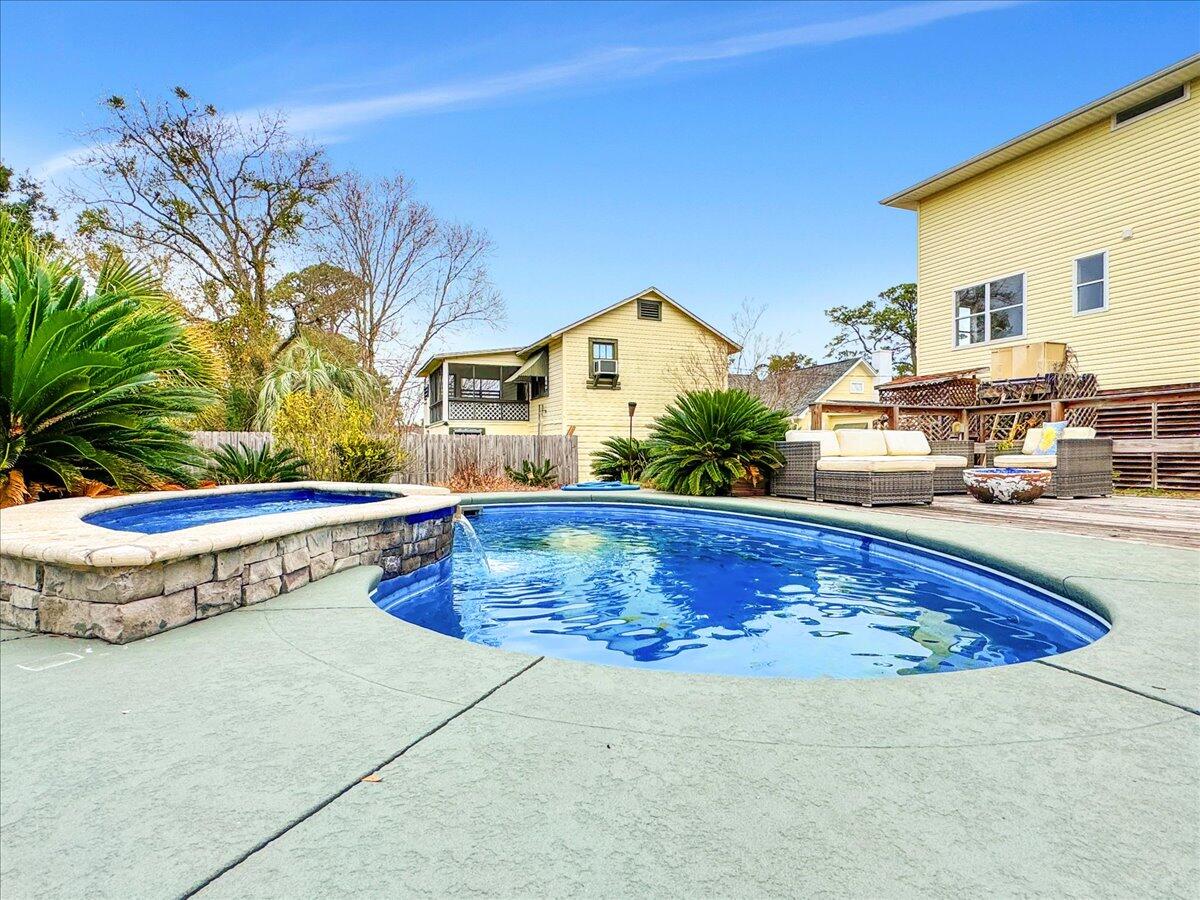 NEW WARRINGTON - Residential