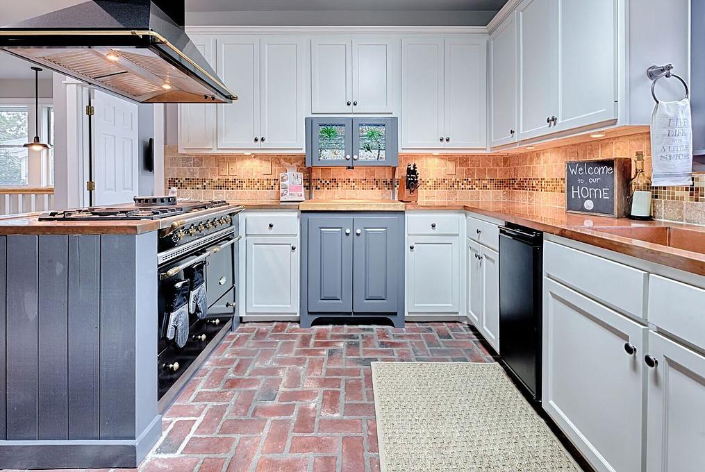 SPANISH LANDING - Residential