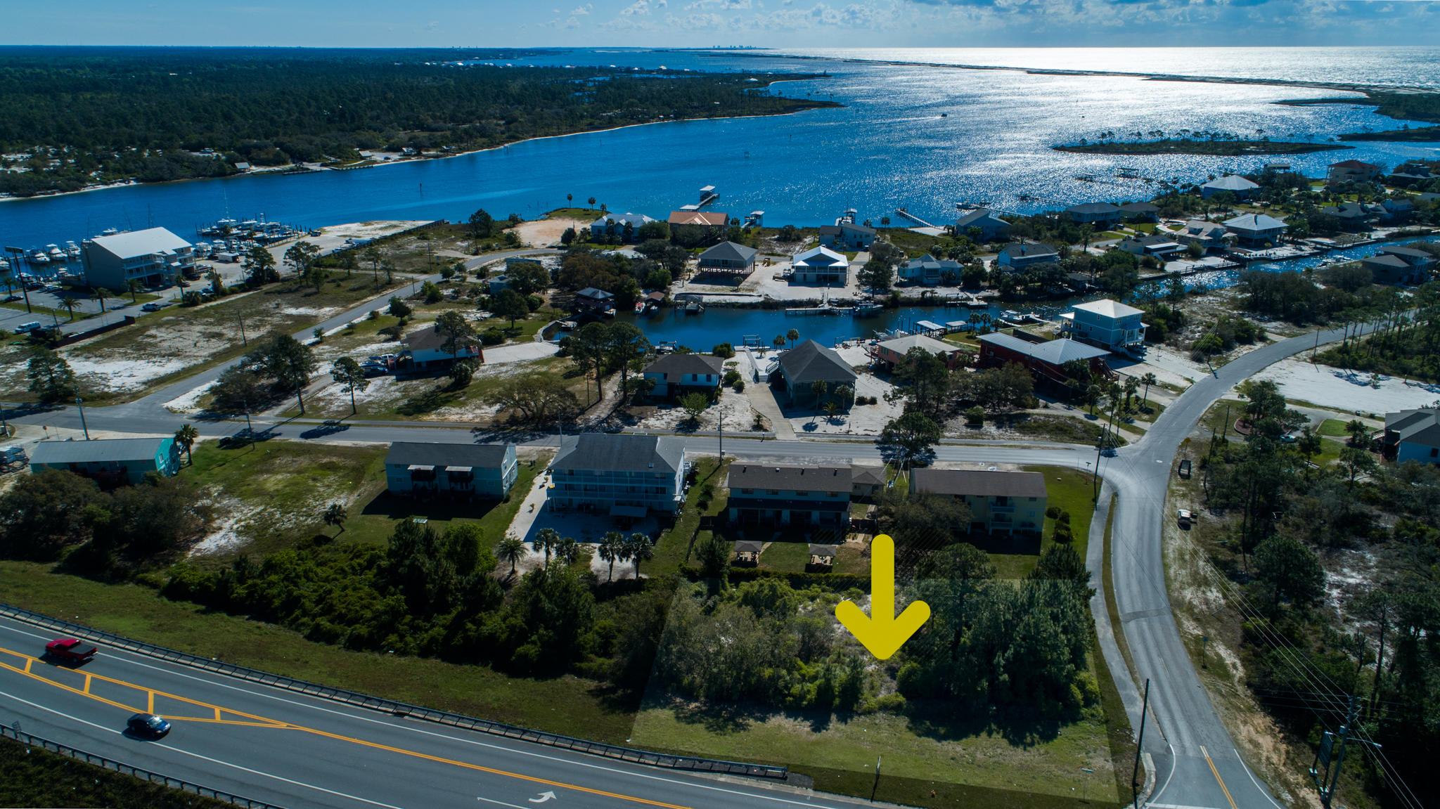 Vacant lot, in a wonderful location, with over a quarter acre to build your dream home! Sewer tap available.