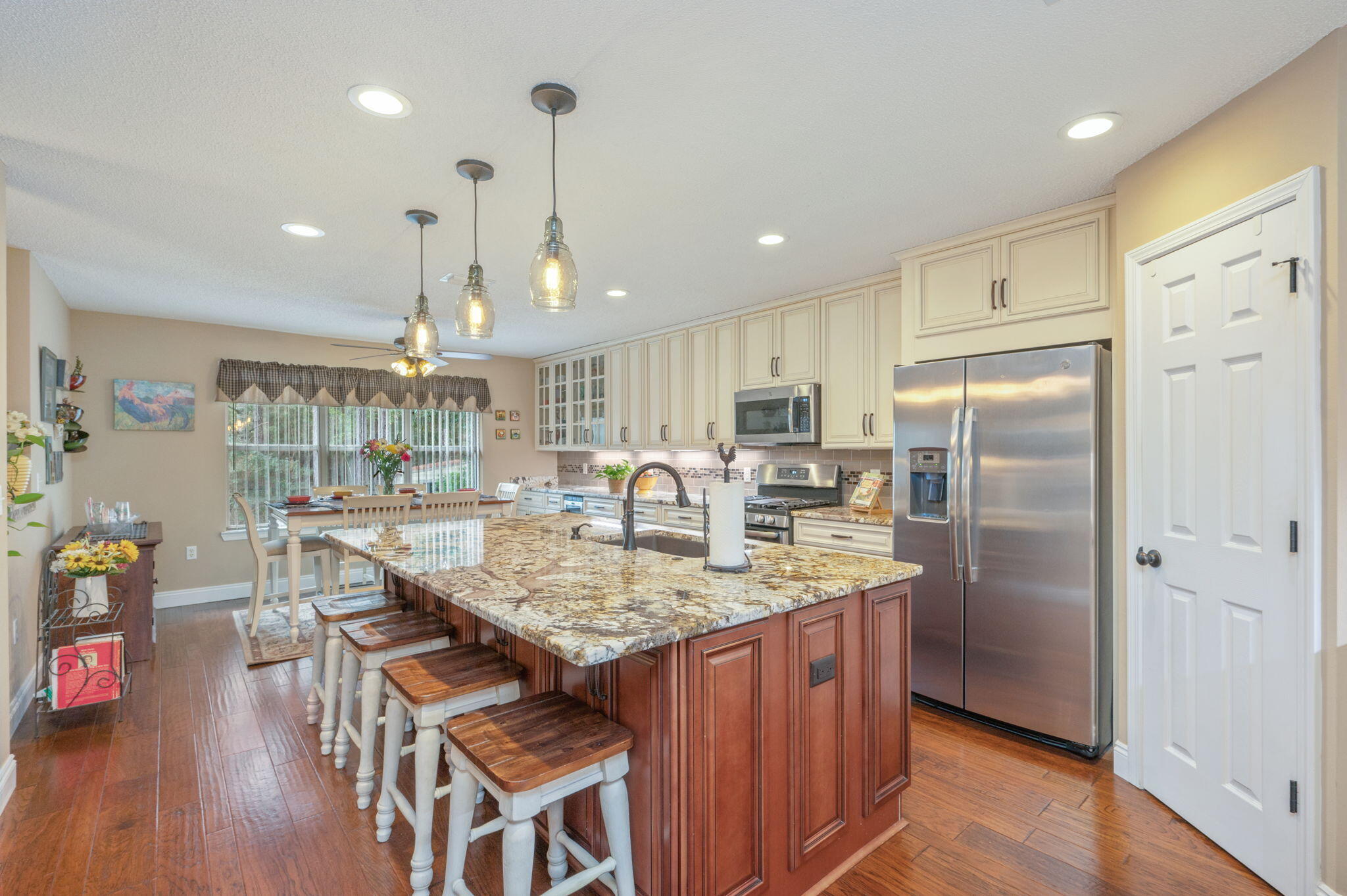 SILVER OAKS PH 2 - Residential