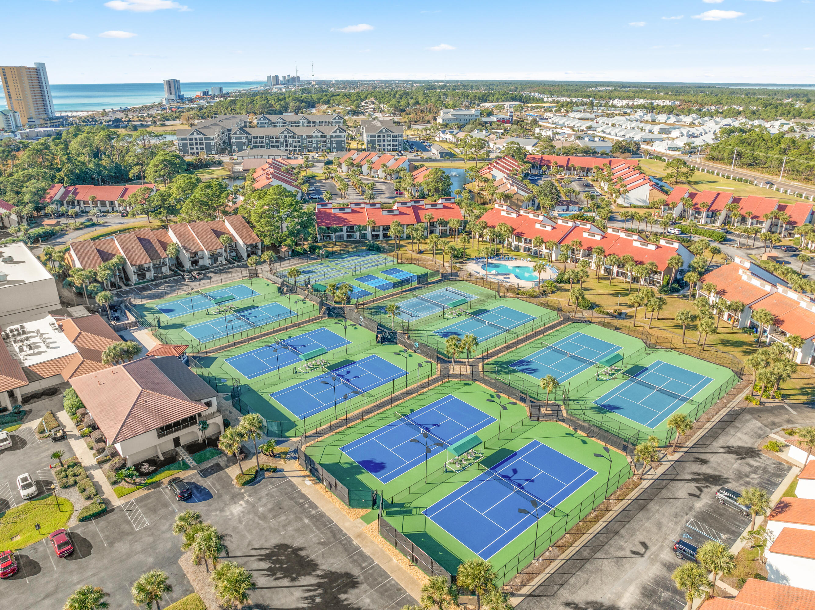 Edgewater Golf Villas V-C - Residential