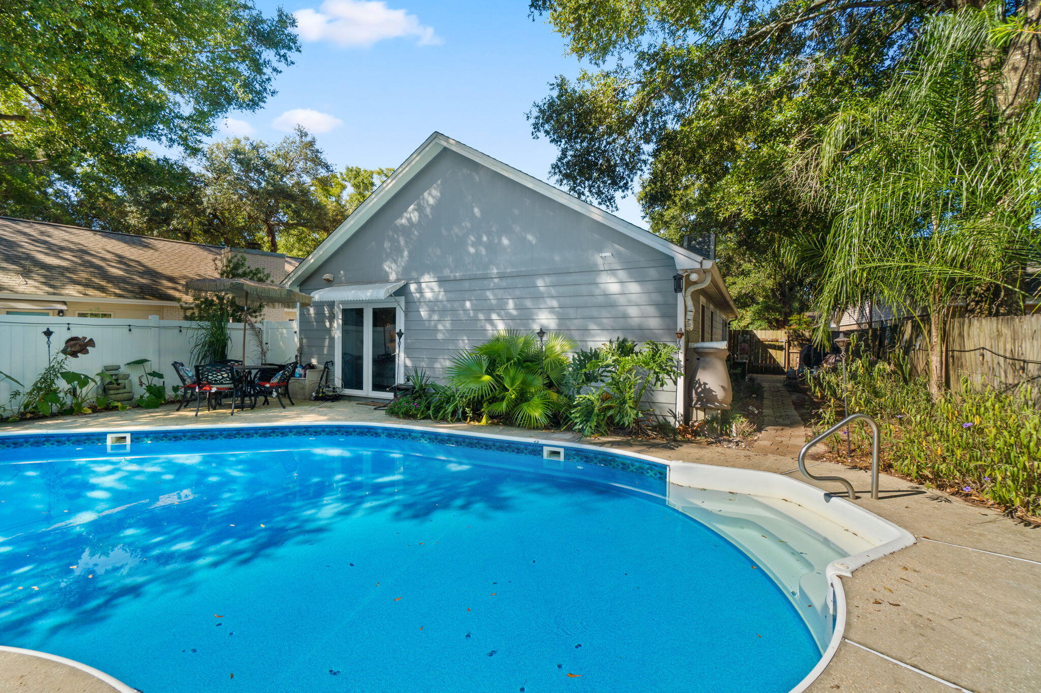 Amazing home with a POOL in one of the most convenient communities in Pensacola, Northpointe. This great home has had several updates recently such as new Granite Countertops in the Kitchen with ''Waterfall'' edges, wood-look tile flooring in the living room, dining room, and hallway, and a new pool liner in 2019. Apart from the 3 bedrooms and 2 bathrooms which this home features, it also has a separate office/storage room where the laundry room is located directly off the kitchen. This is a great home, in a great neighborhood, don't miss seeing this one!