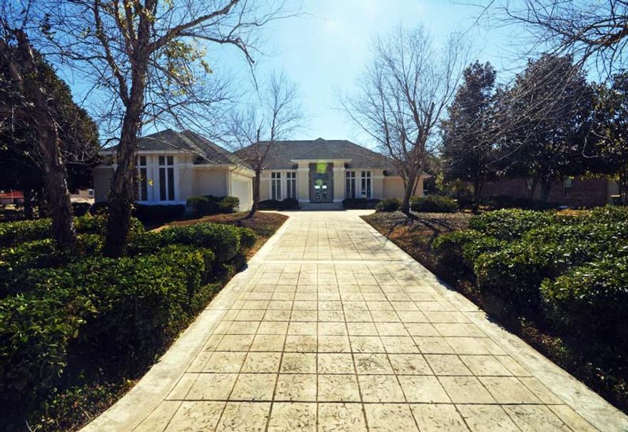 POOL and Golf Course Home! 3062 sq. ft. 4 bdrm, 2.5 bath Majestic Custom-Built Stucco Home. A split floor plan pool home overlooking the lake at the 9th green on Hidden Creek Golf Course. Short distance to the club house, practice putting green and driving range. Great elevation with raised ceiling and panoramic views of the lake, golf course, pool and more. Be part of this dynamic community at Hidden Creek Estates. Exclusive membership to the MULTI-MILLION DOLLAR RECREATION CENTER w/8 tennis courts, 3 swimming pools, Co-ed sauna and steam room. Full gym, aerobics, summer camp, lighted basketball courts, playground, game room with daily/weekly events. For Golfers, HBTS' highly rated HIDDEN CREEK Golf Course. Elevation and location make this a grand home and experience!