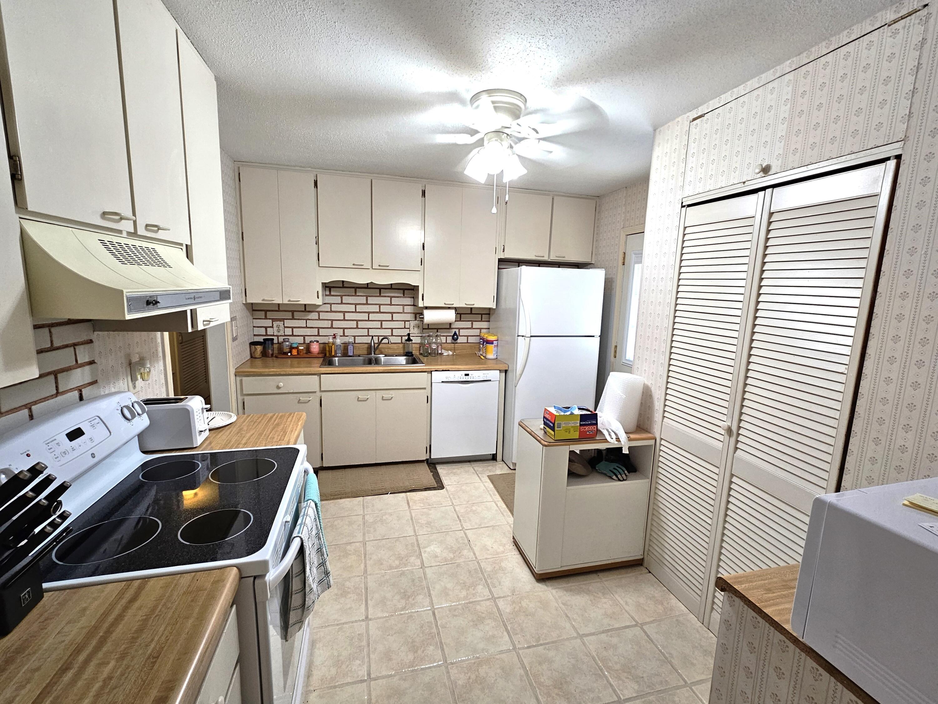 PORT DIXIE - Residential