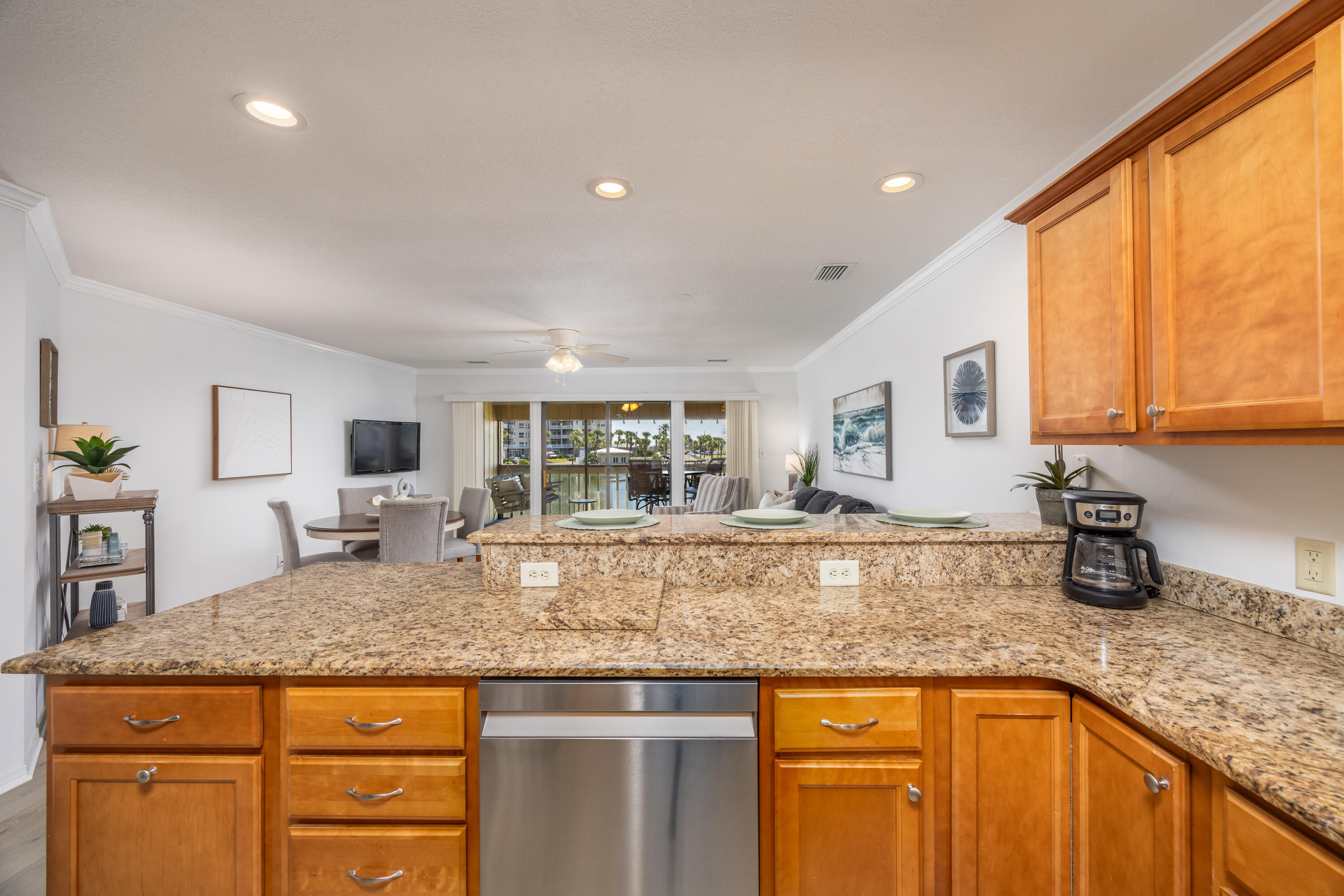 SEASCAPE CONDO PH 7 - Residential