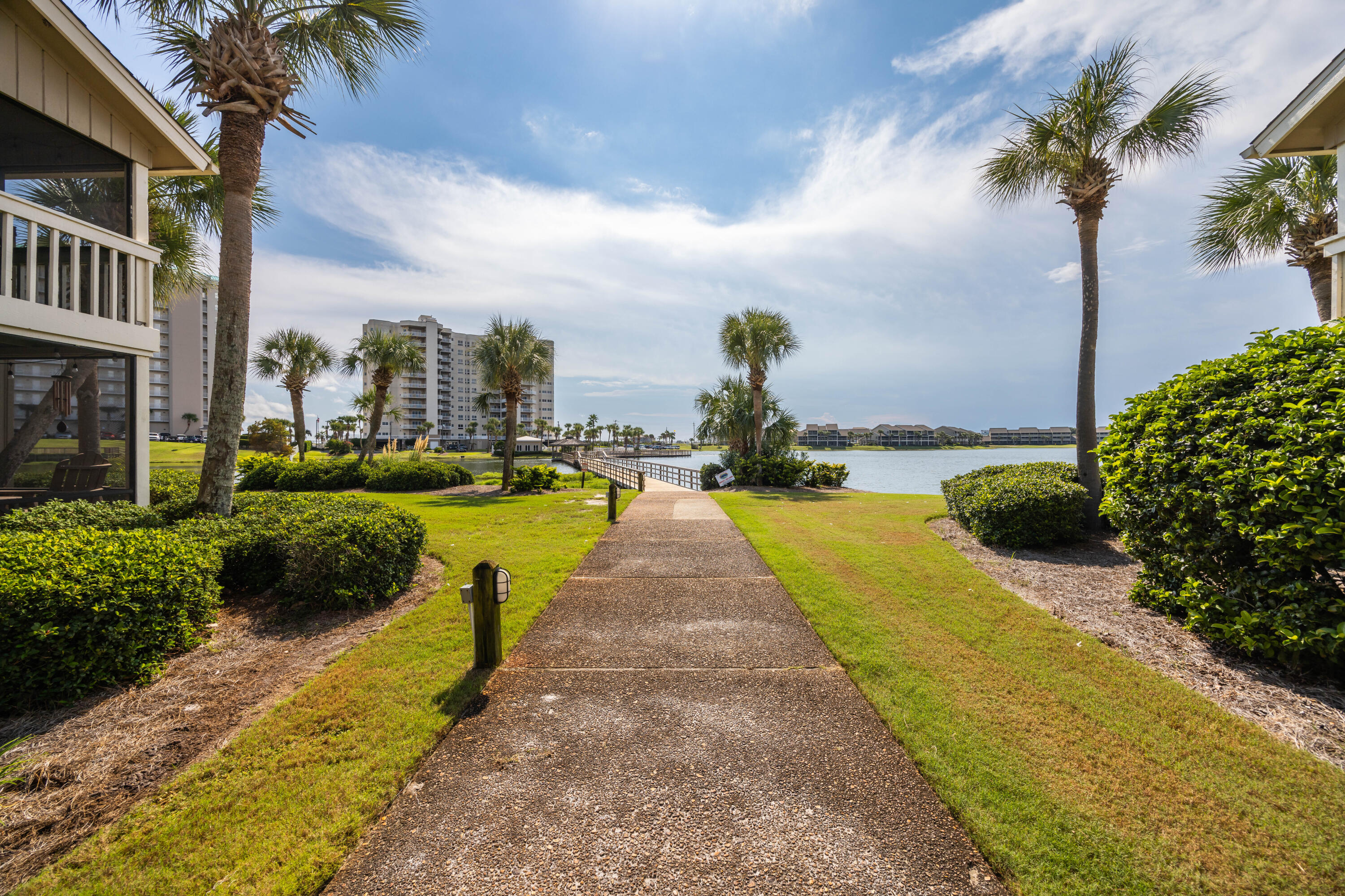 SEASCAPE CONDO PH 7 - Residential