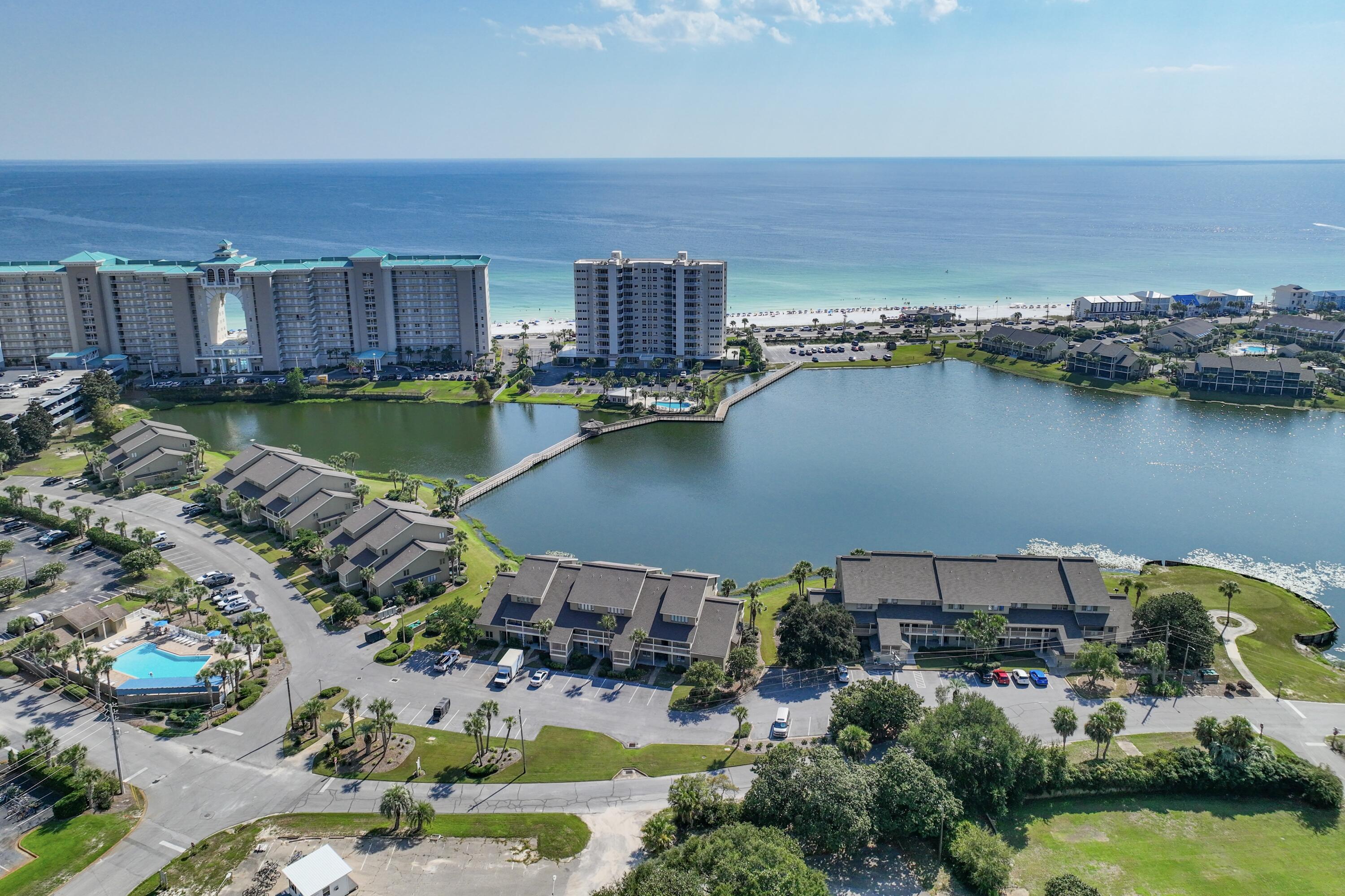 SEASCAPE CONDO PH 7 - Residential