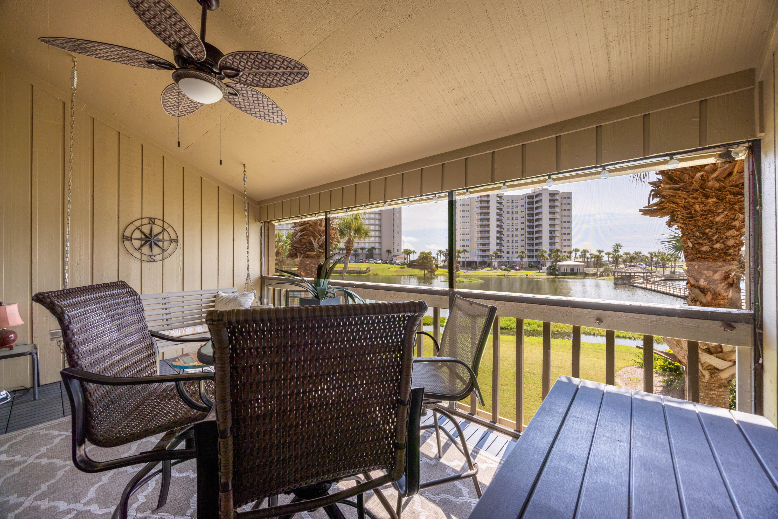 SEASCAPE CONDO PH 7 - Residential