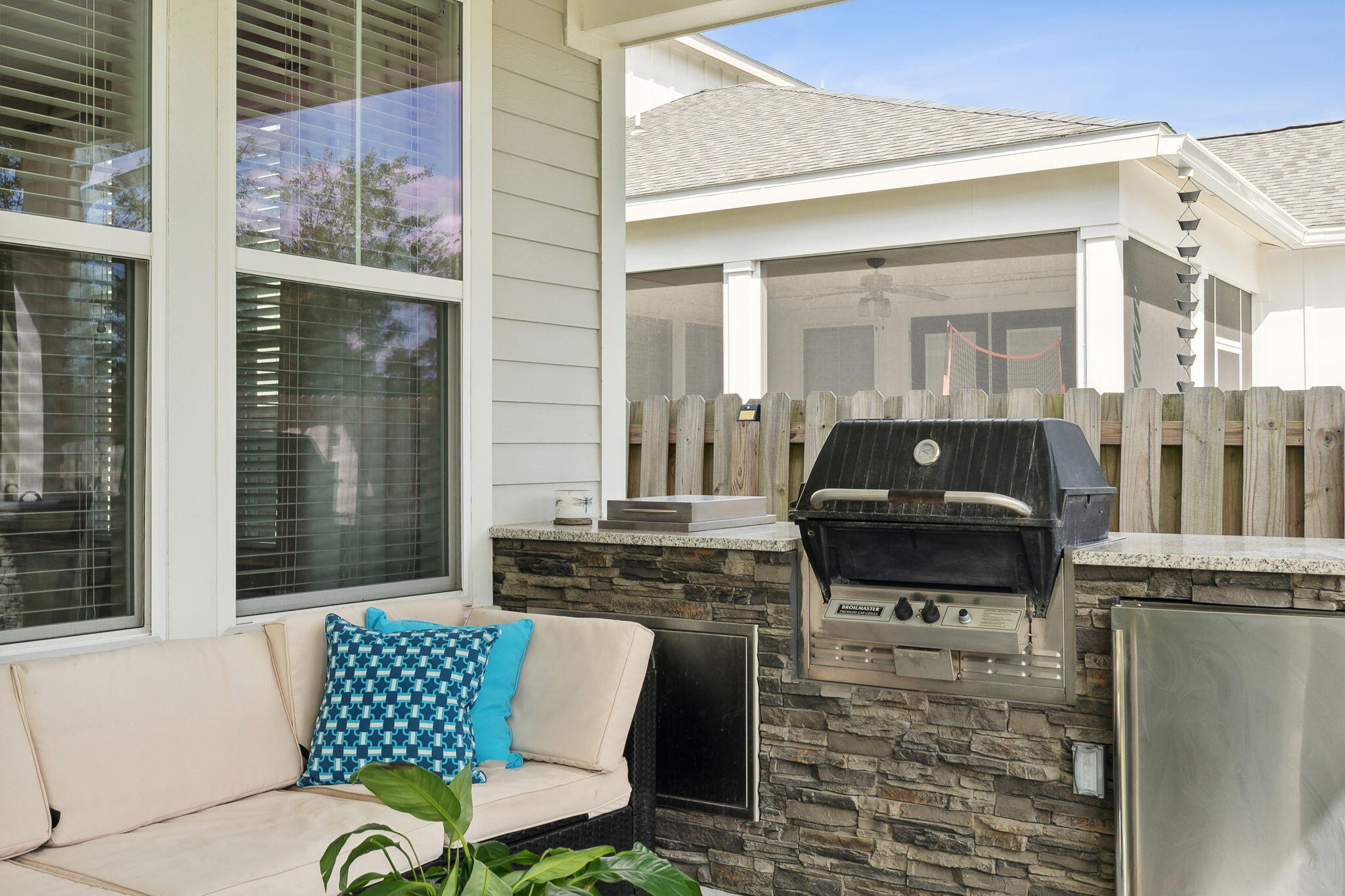 SWEET BAY - Residential