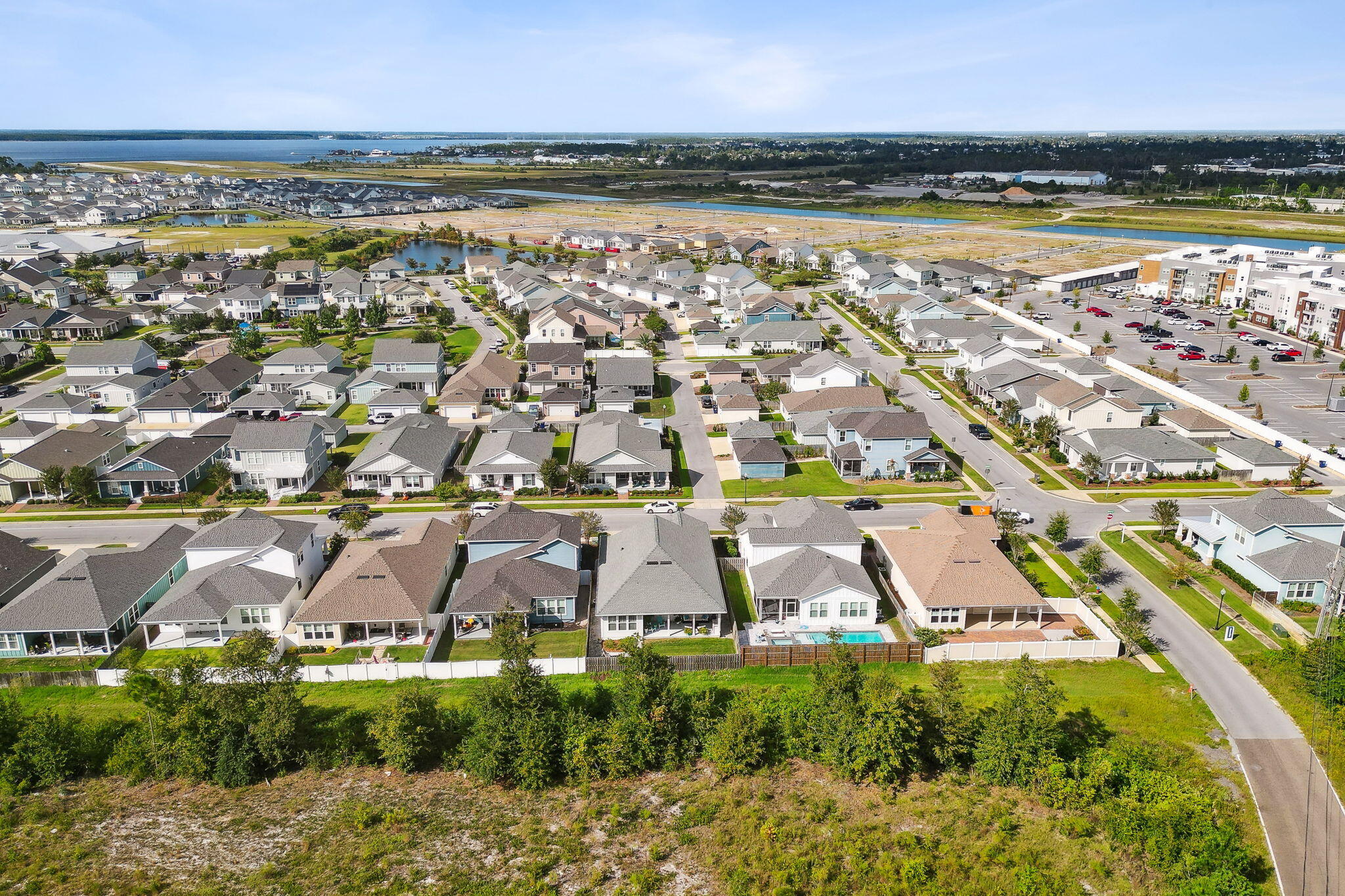 SWEET BAY - Residential