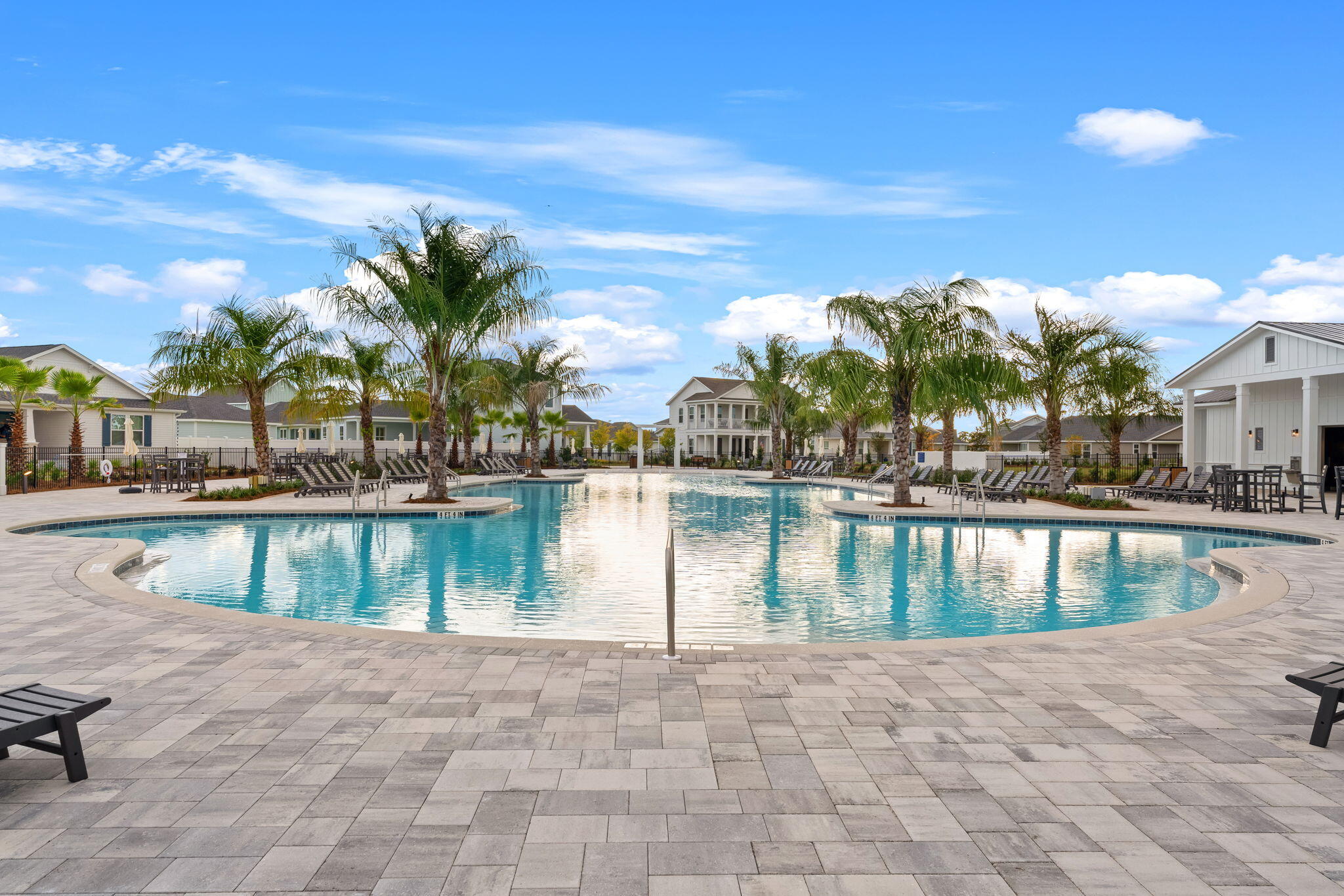 SWEET BAY - Residential