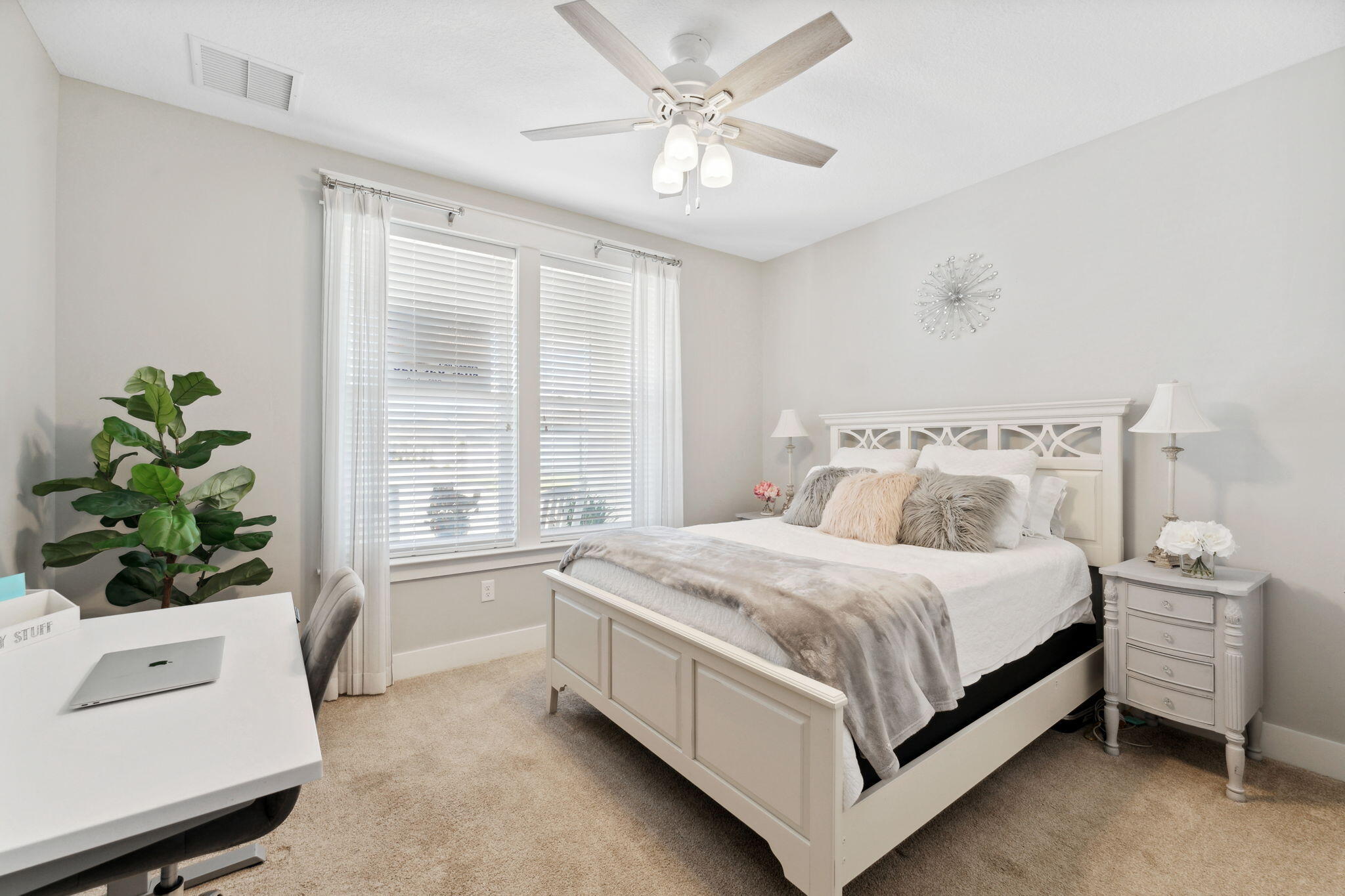 SWEET BAY - Residential