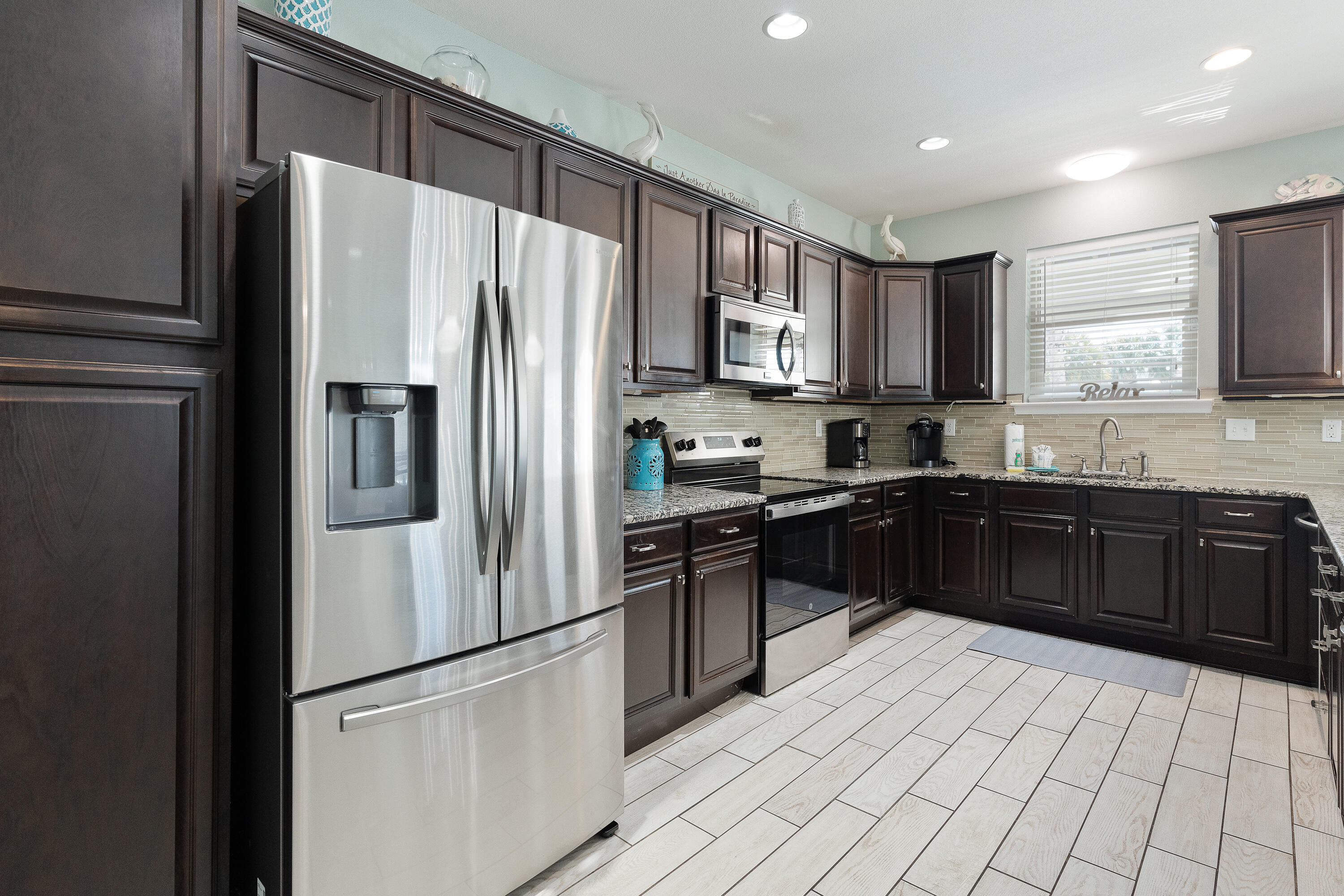 CRYSTAL BEACH - Residential