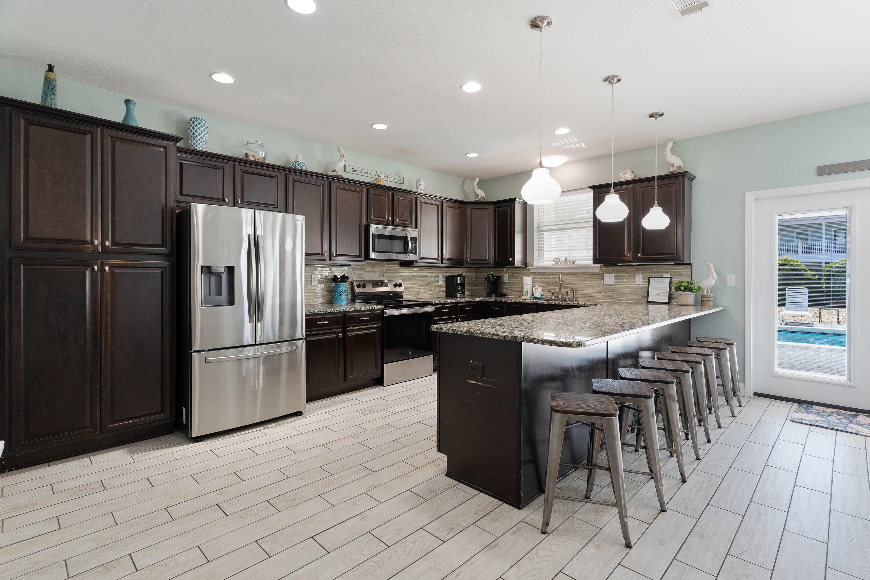 CRYSTAL BEACH - Residential