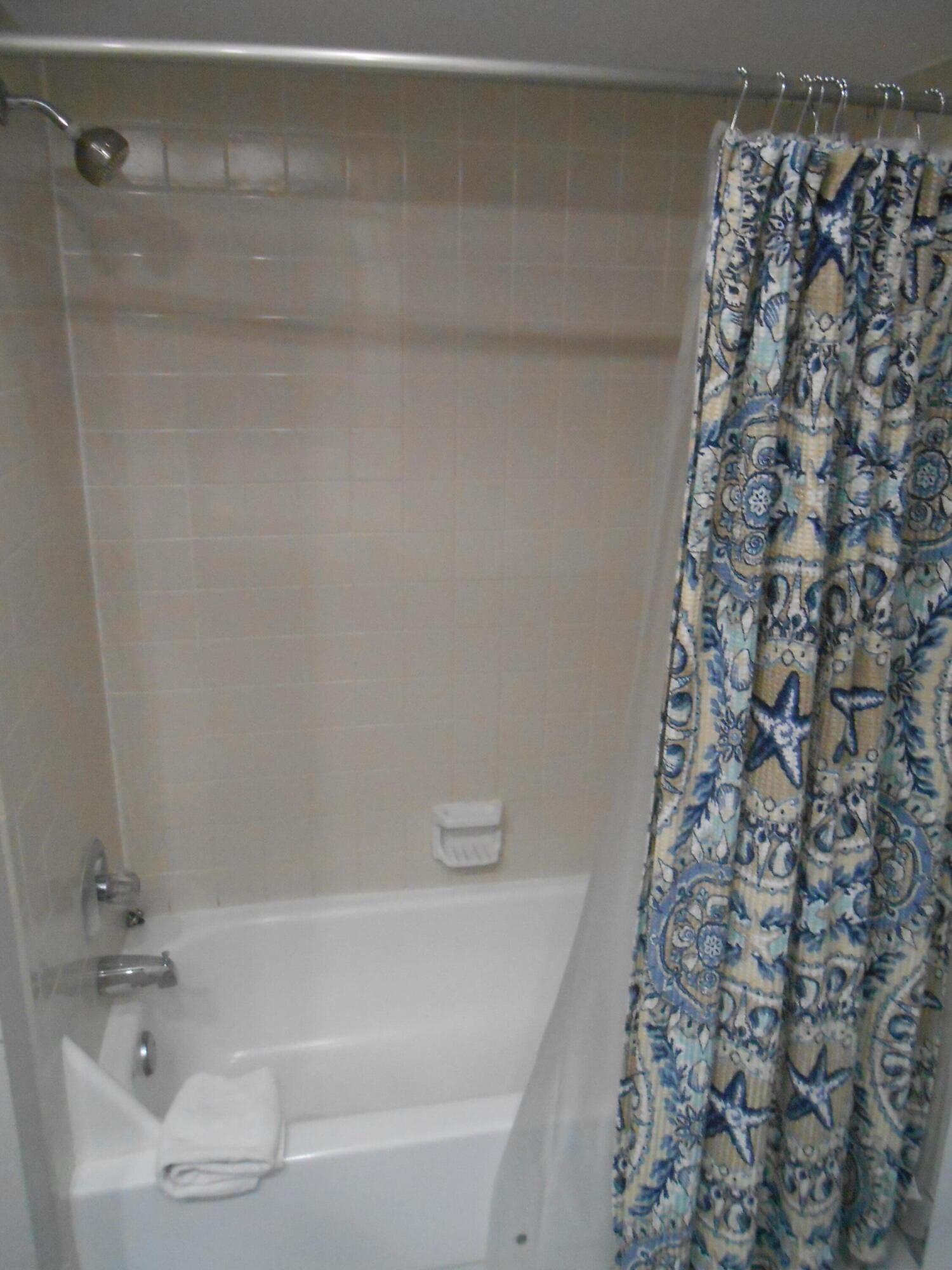 TOPS'L BEACH MANOR - Residential