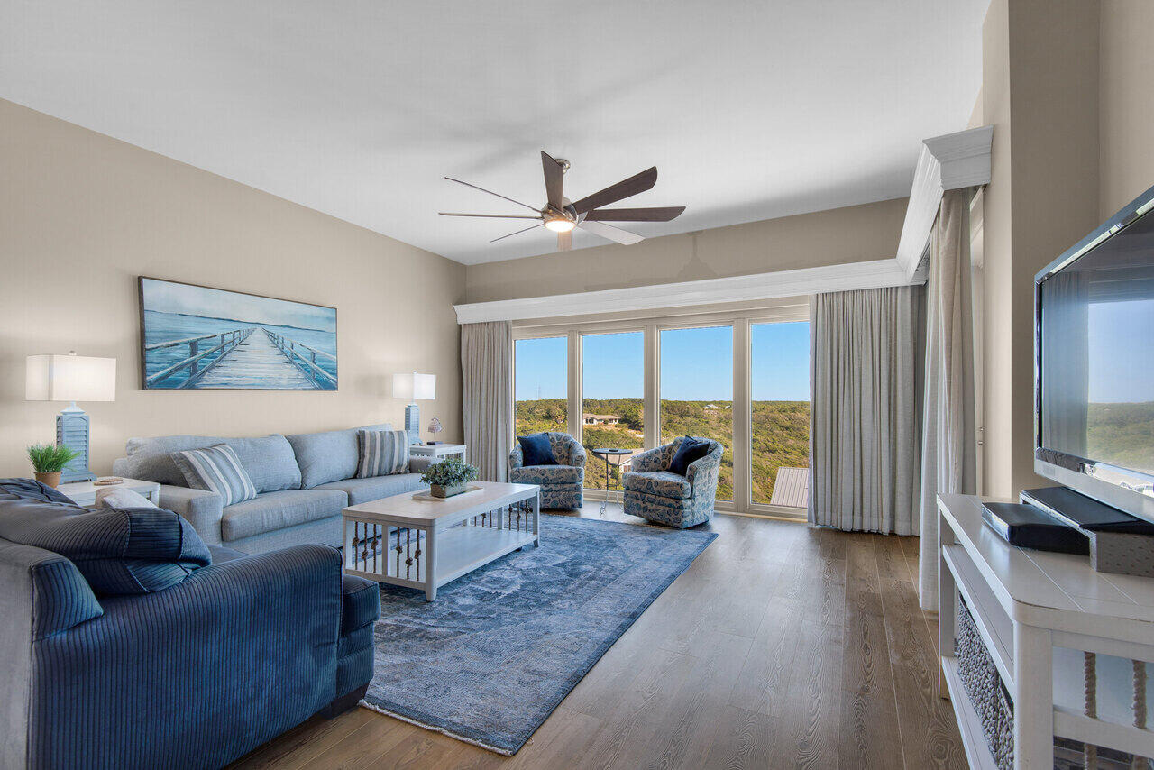 TOPS'L BEACH MANOR - Residential