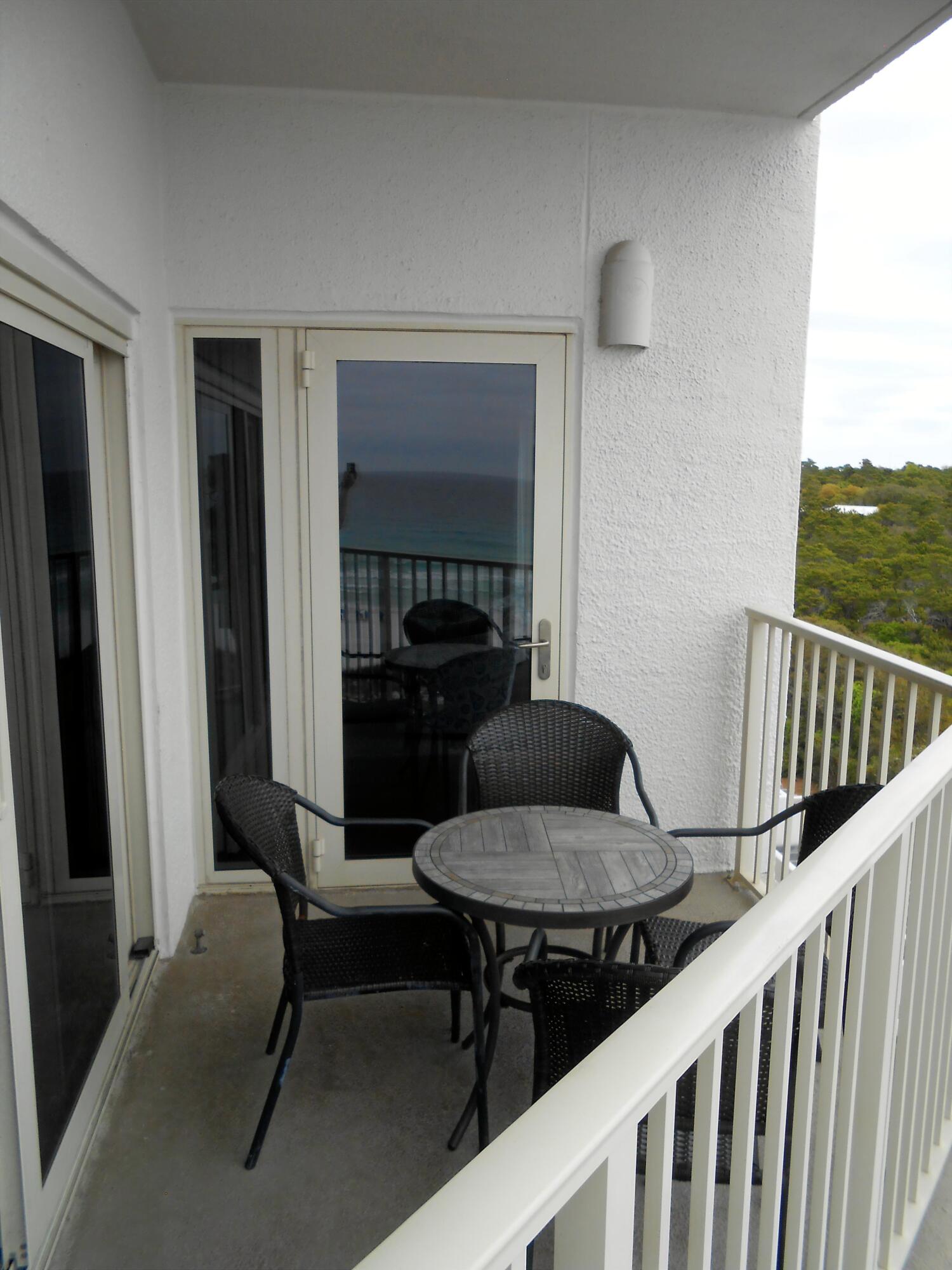 TOPS'L BEACH MANOR - Residential