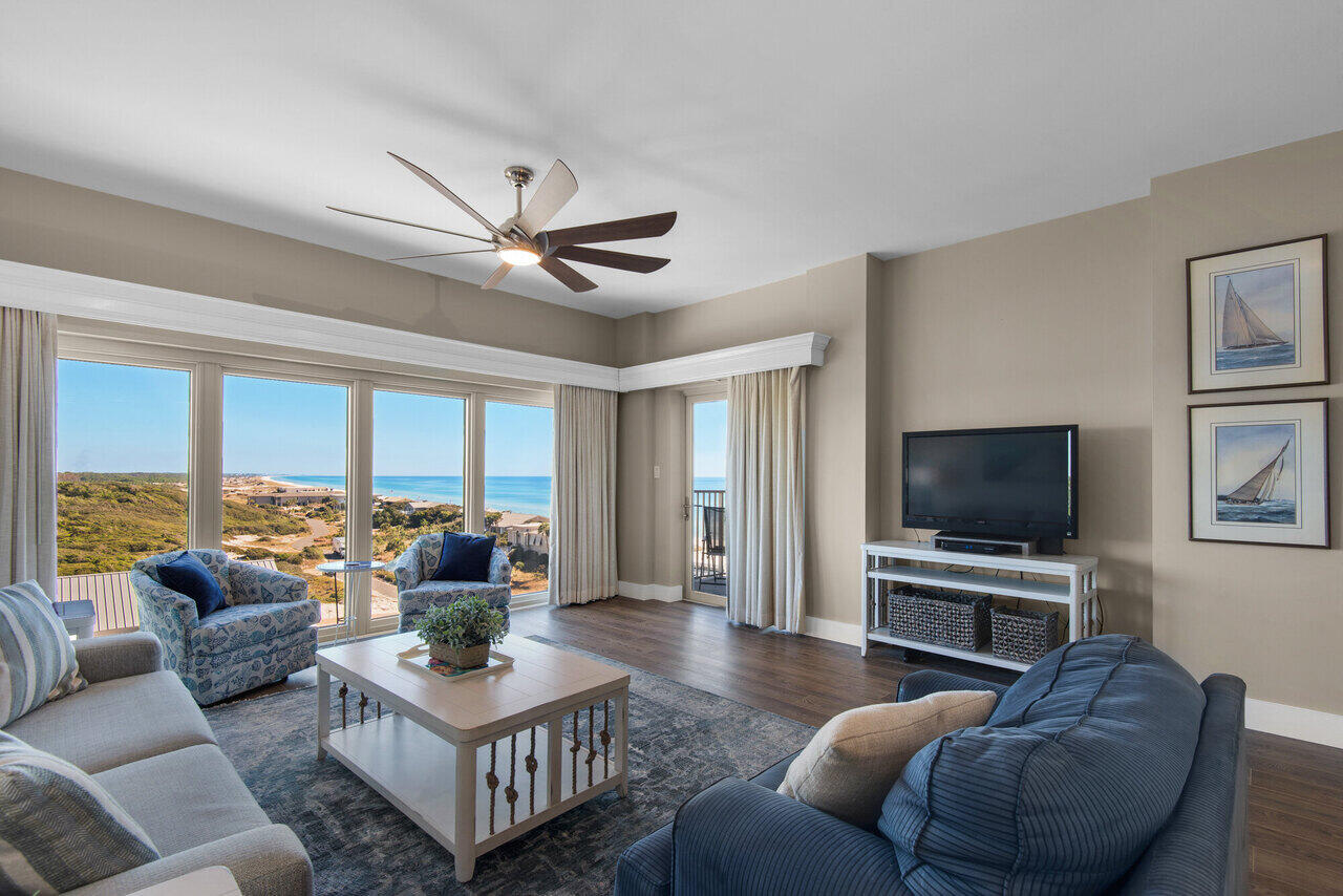 TOPS'L BEACH MANOR - Residential