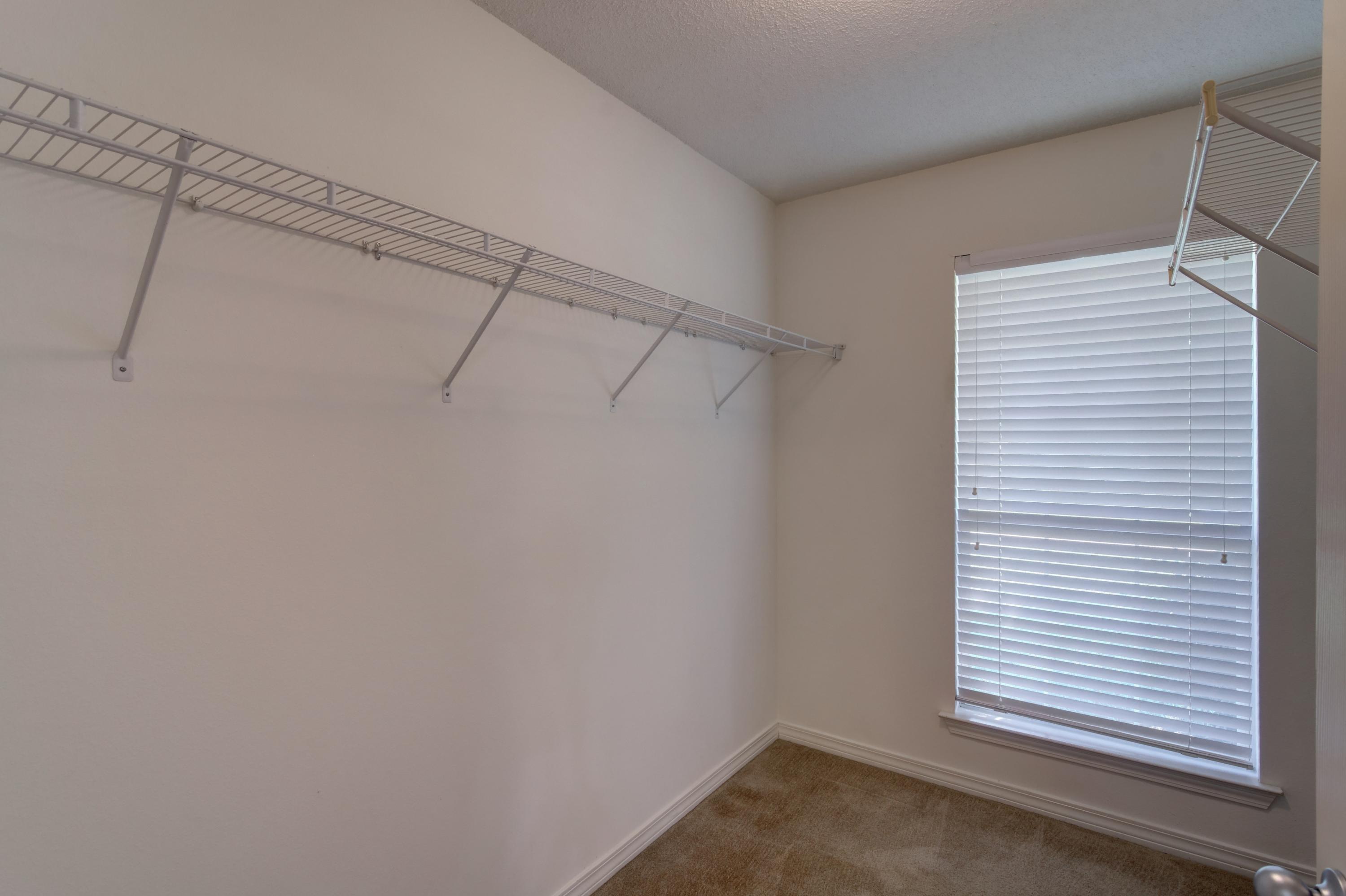 WATERSTONE - Residential