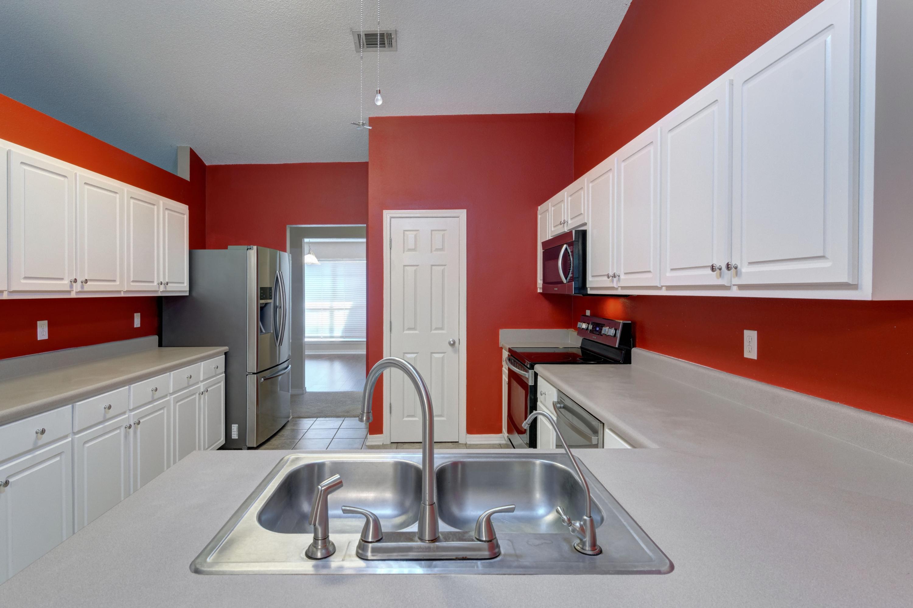 WATERSTONE - Residential