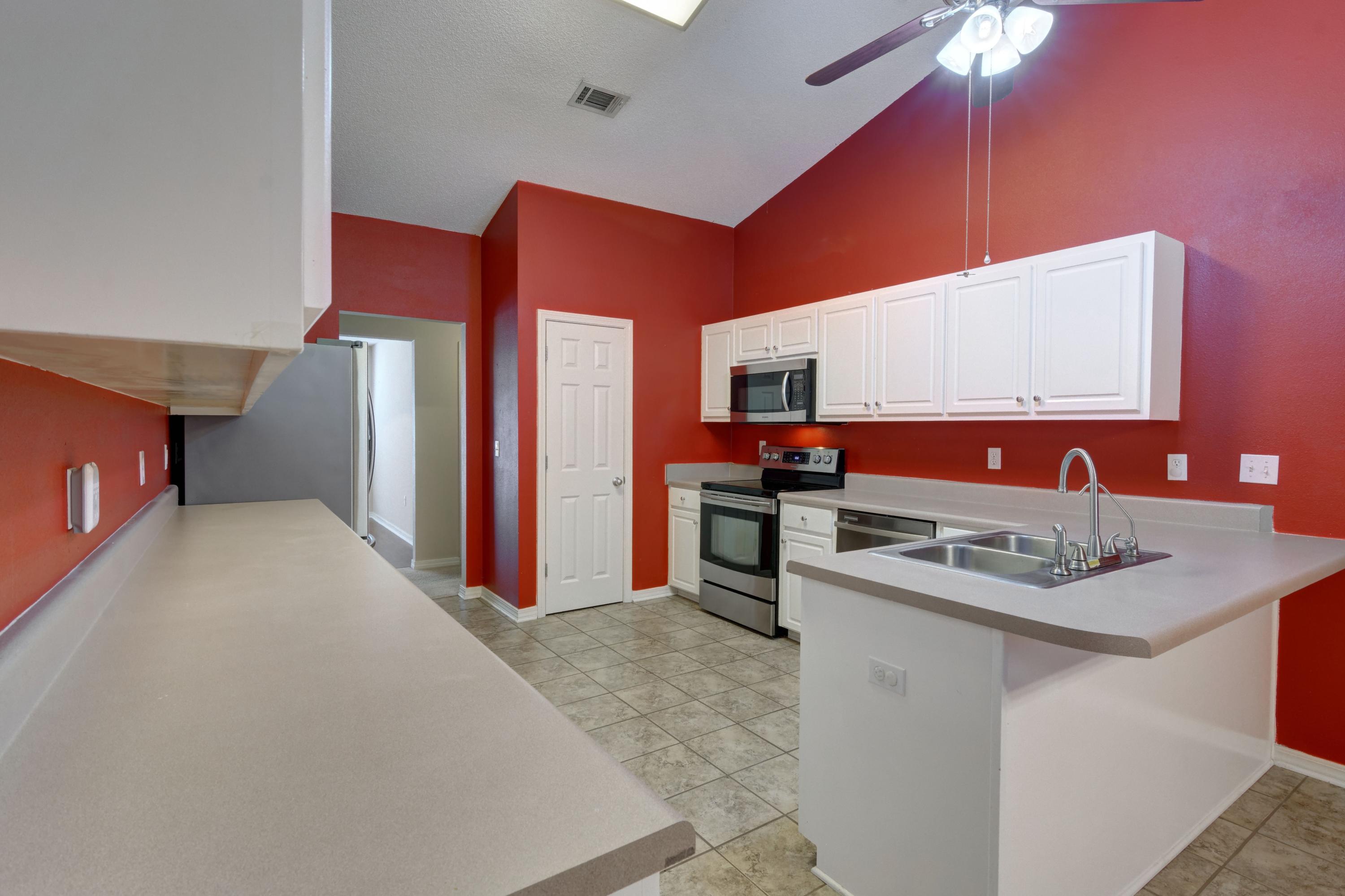 WATERSTONE - Residential