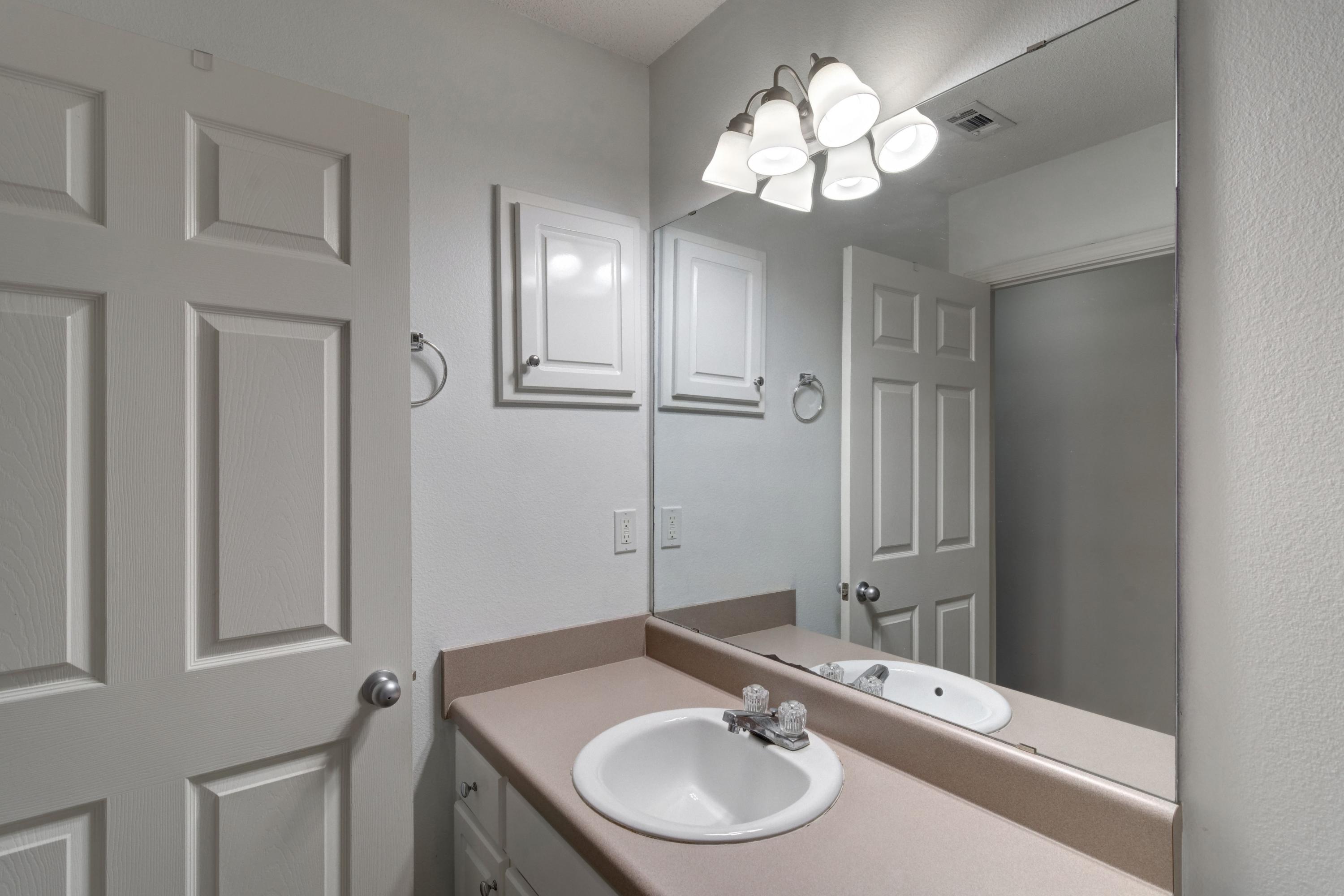 WATERSTONE - Residential