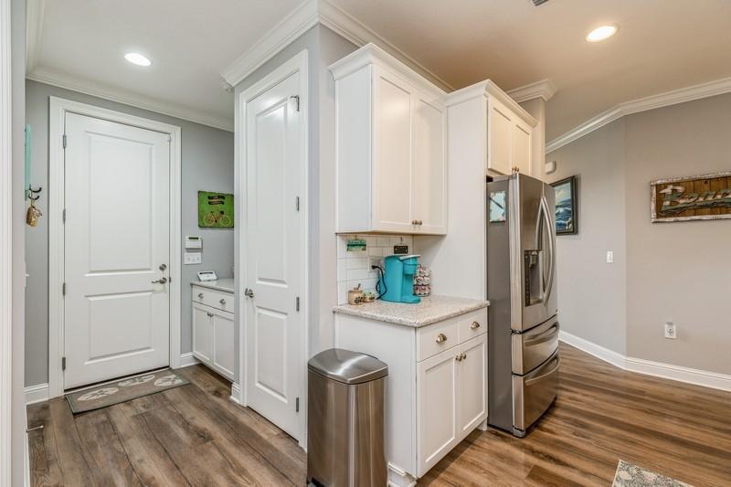 HAMMOCK BAY - Residential