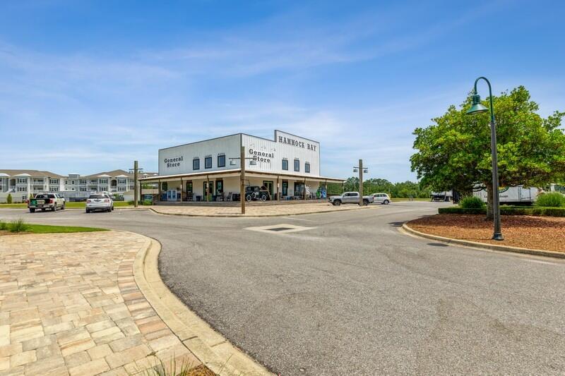 HAMMOCK BAY - Residential