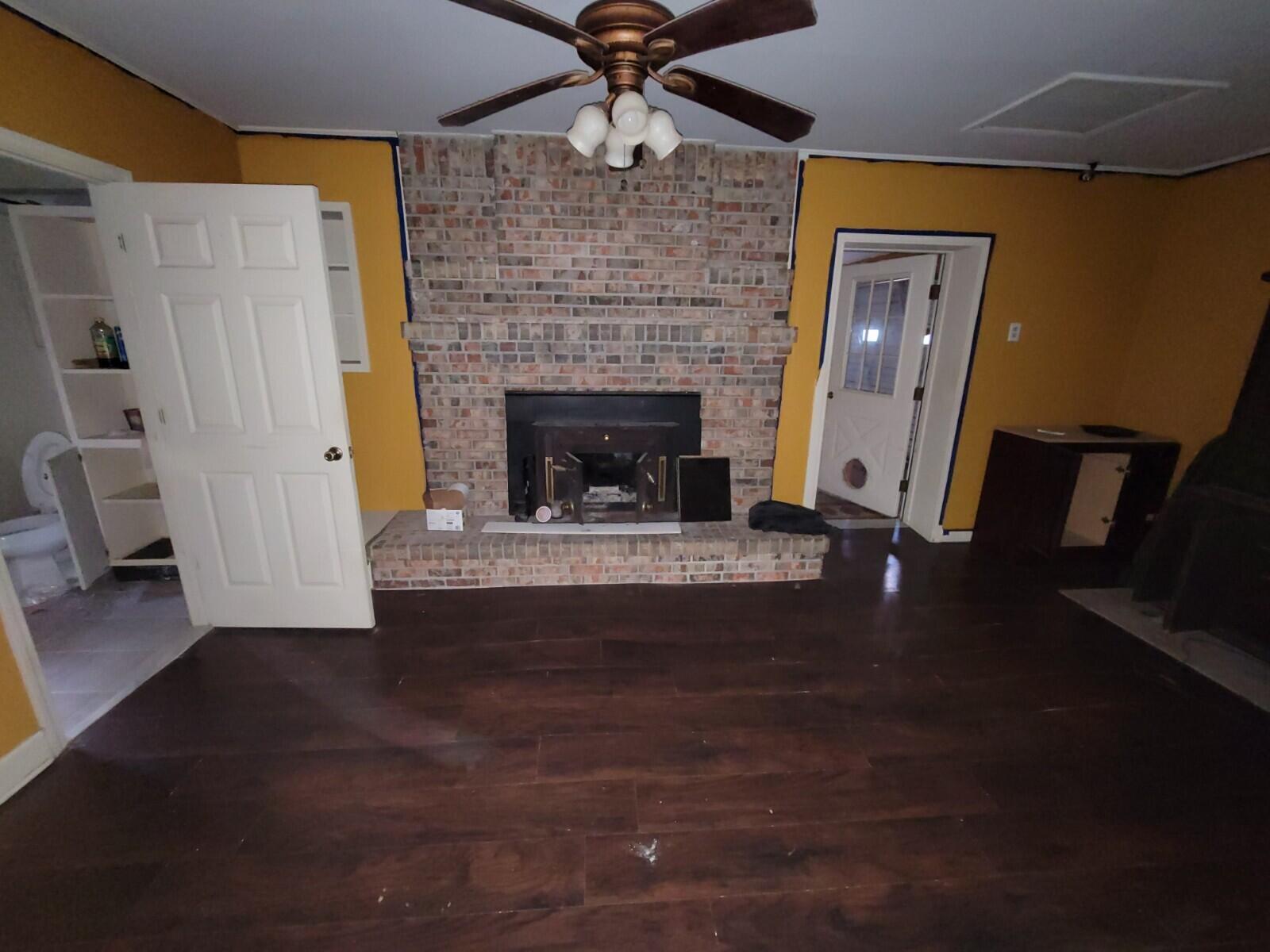 ADAMS POWELL - Residential