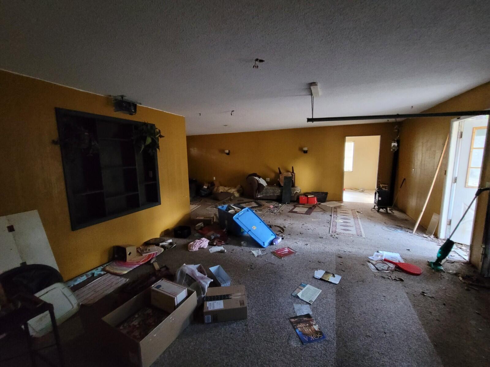 ADAMS POWELL - Residential